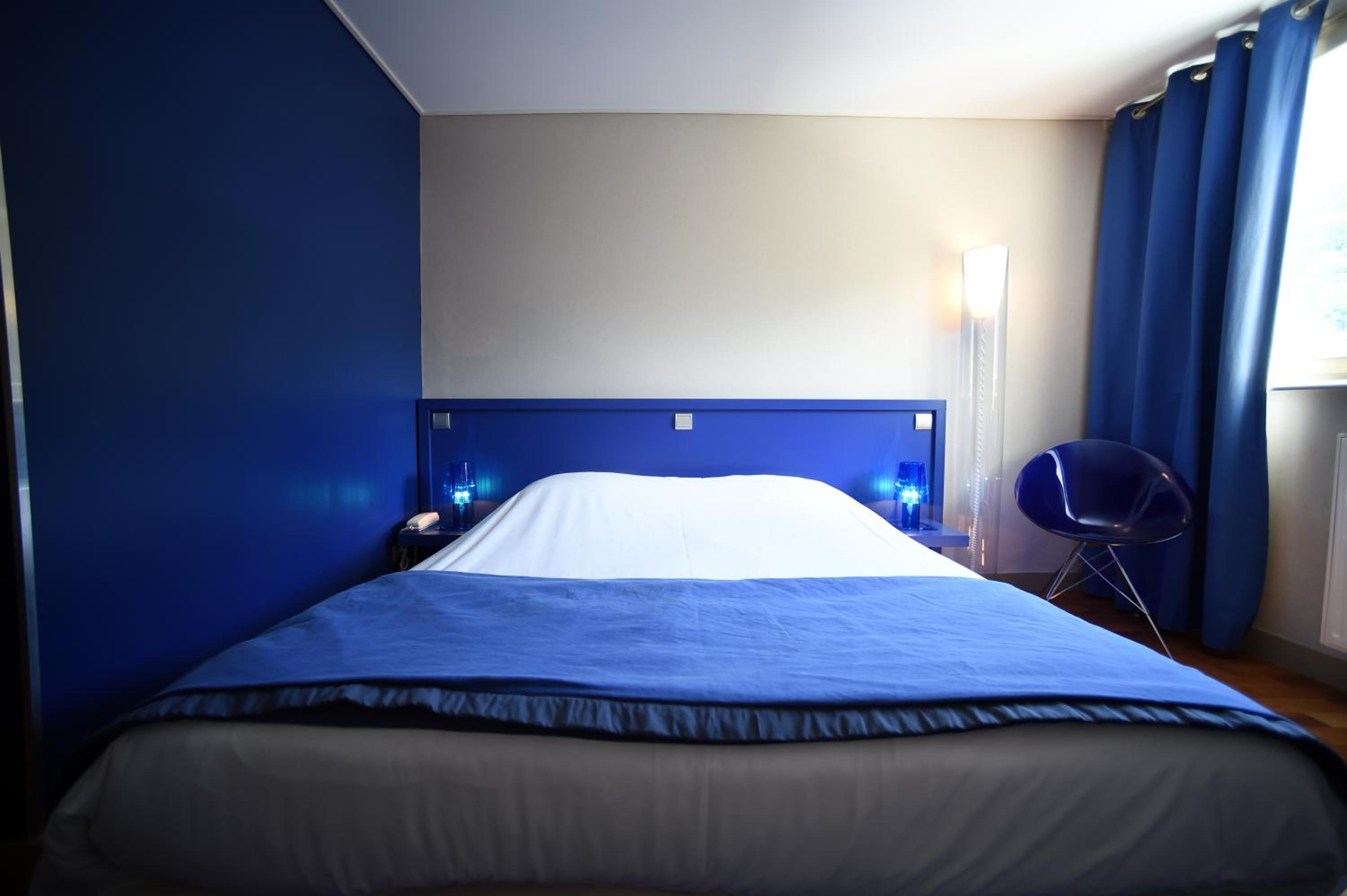 Double Room - Lake Side - Photo 3