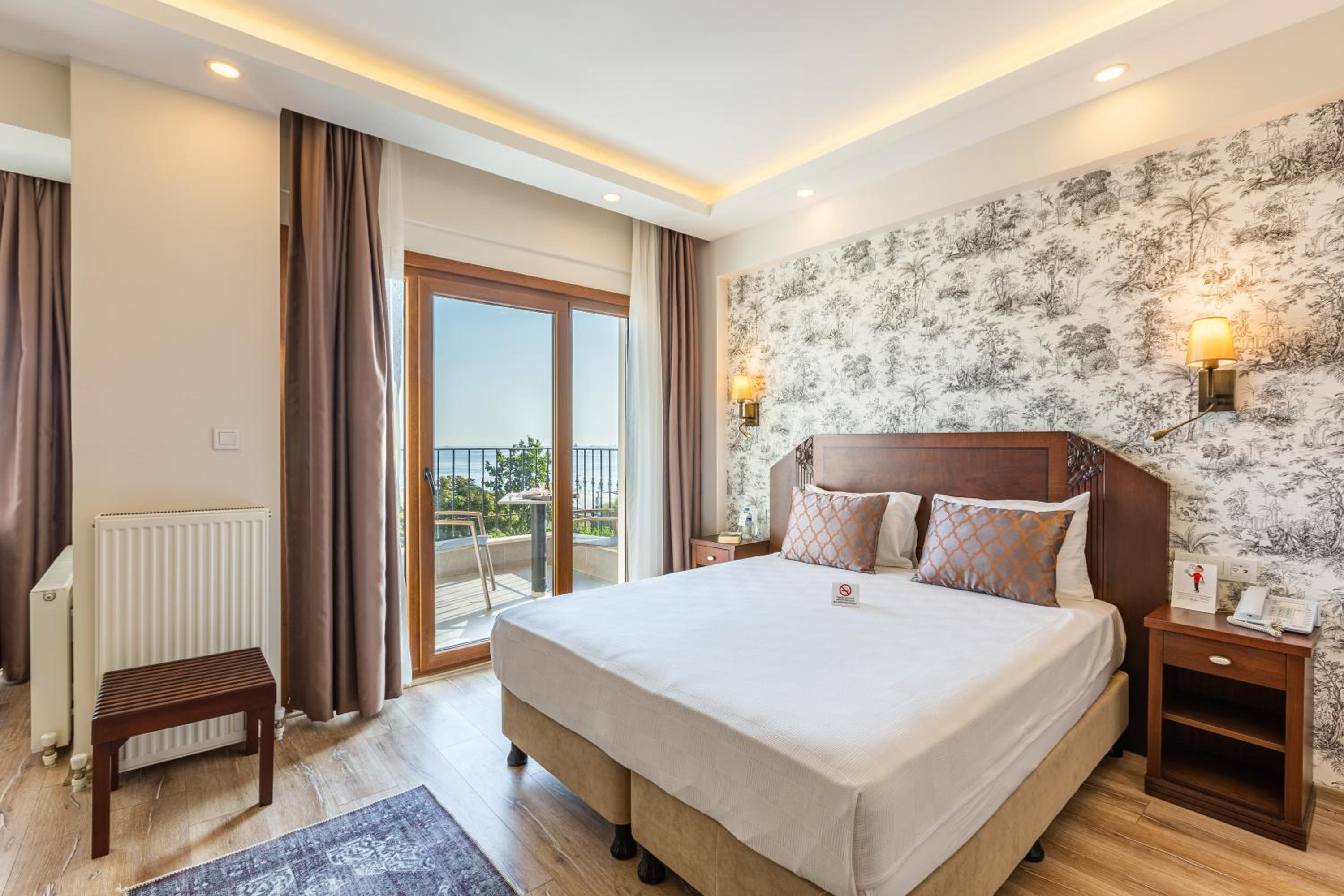 Superior Triple Room with Sea View