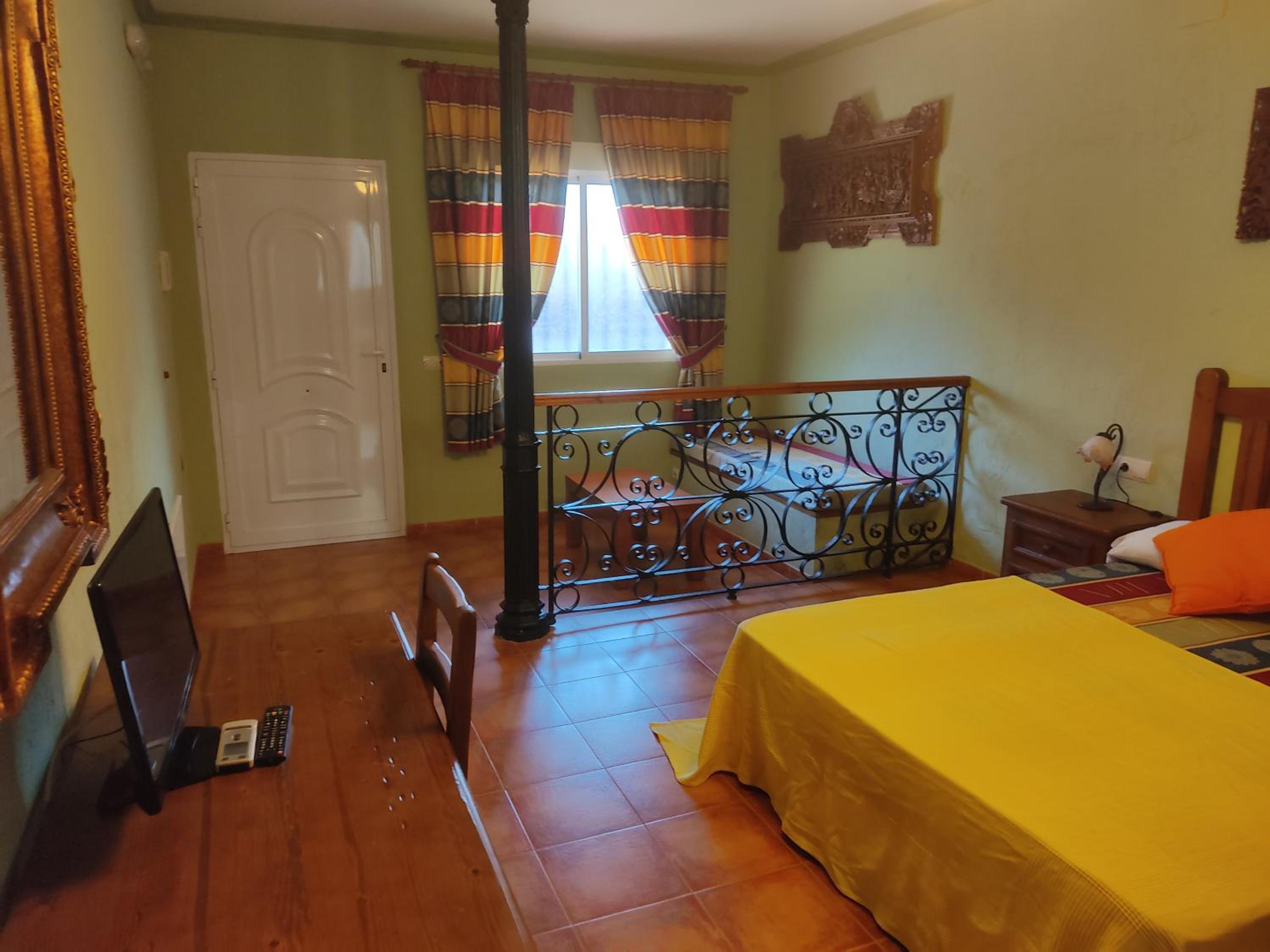 Deluxe Double Room with Hydromassage Shower  photo 3