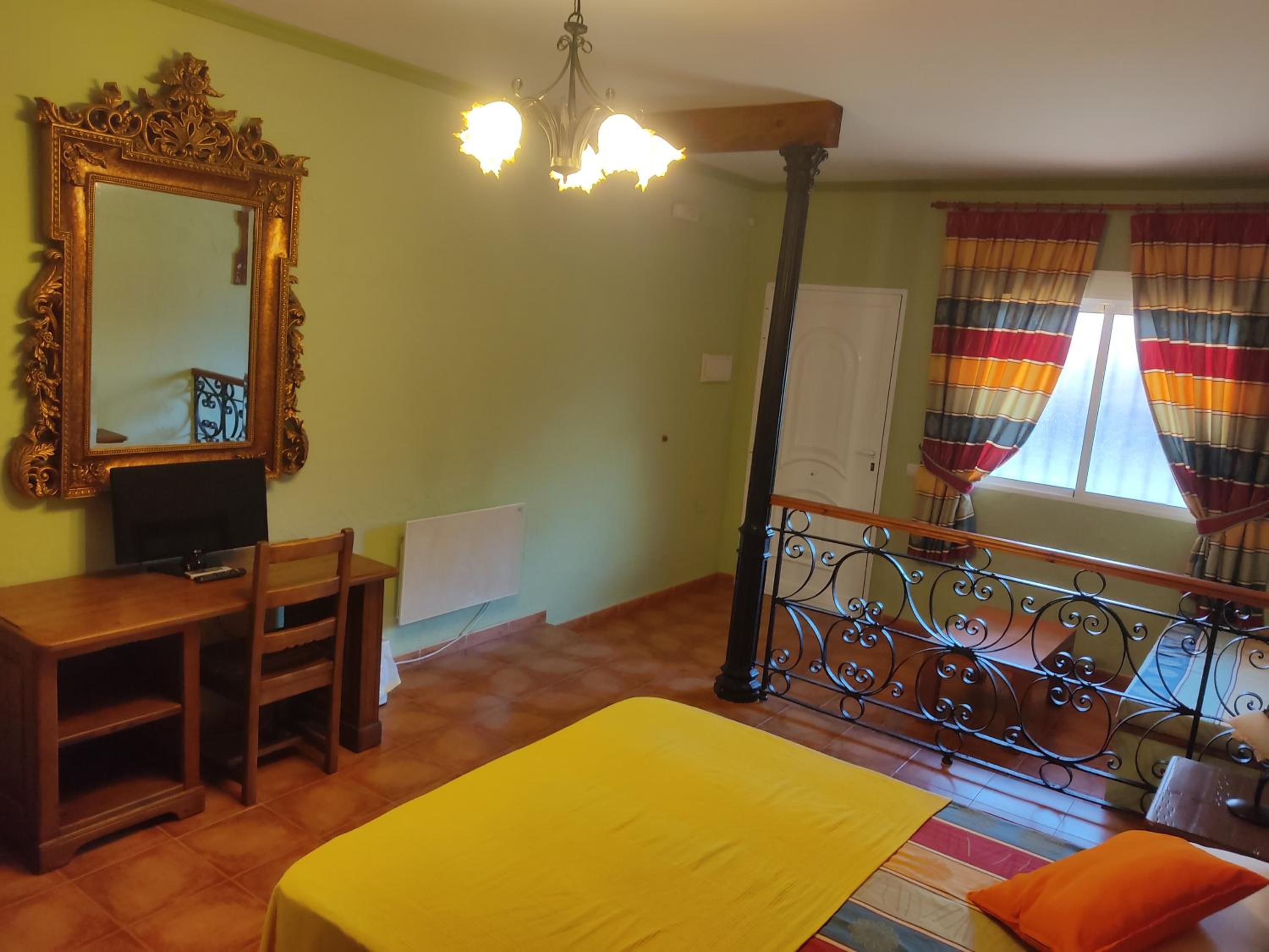 Deluxe Double Room with Hydromassage Shower  photo 2
