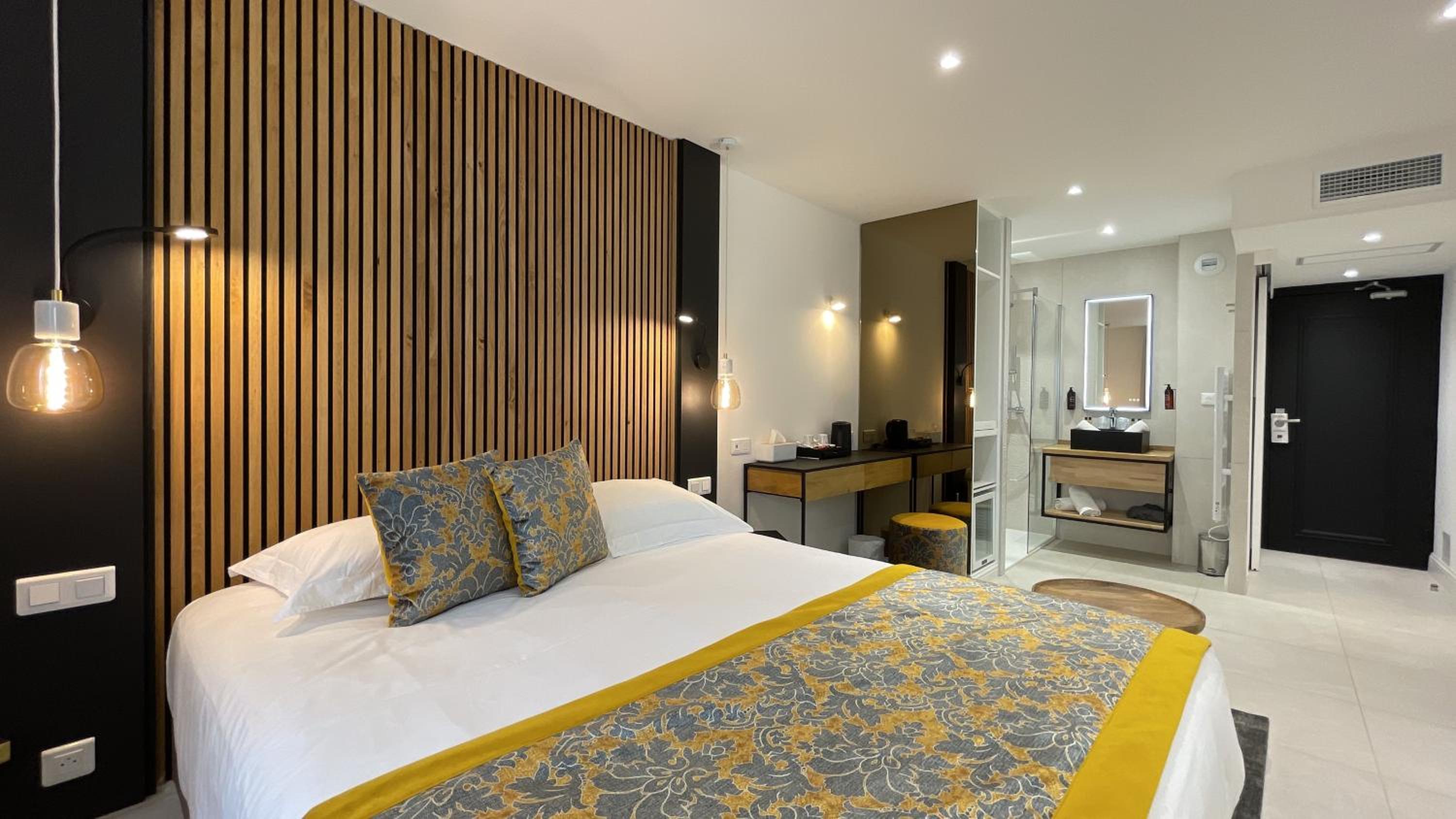 Double Room COSY - Photo 11