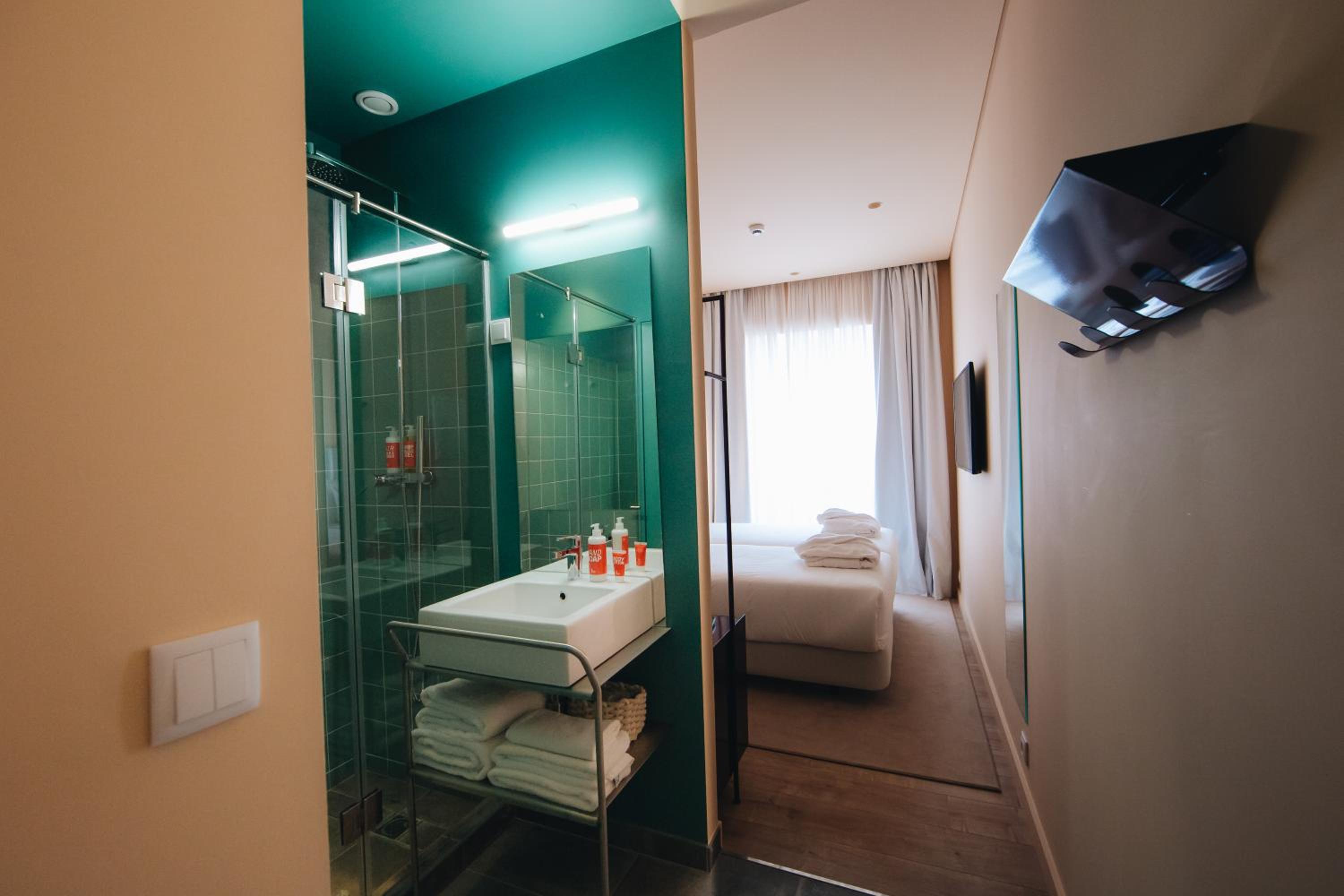 Double or Twin Room photo 3