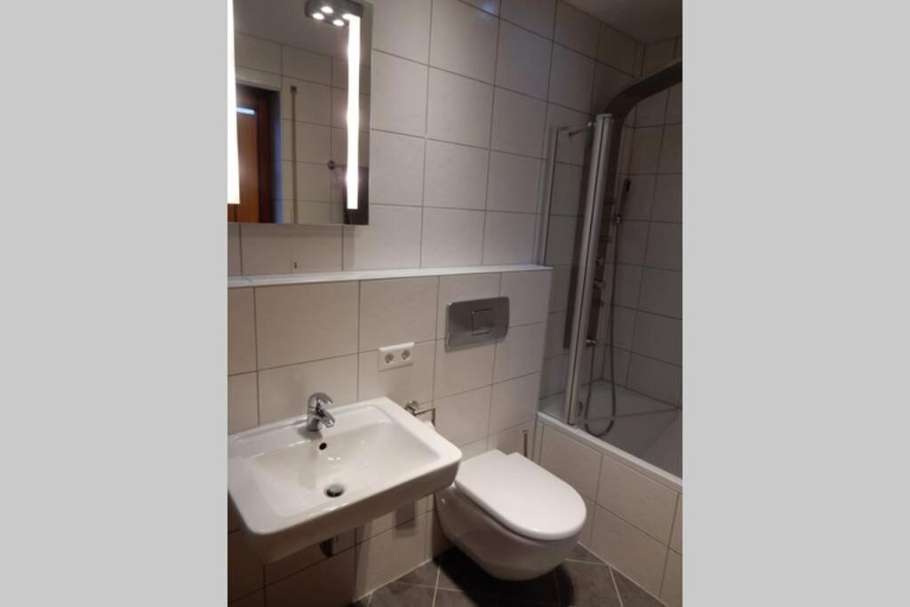 Deluxe Double or Twin Room - Photo 6