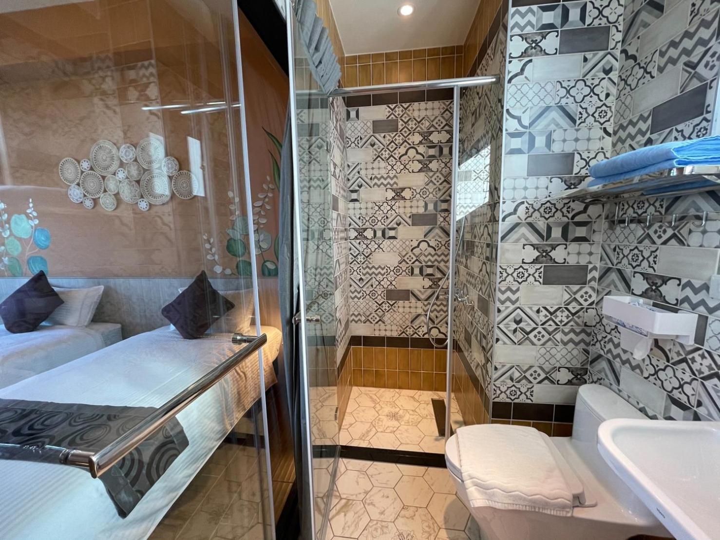Deluxe Double or Twin Room with River View photo 2