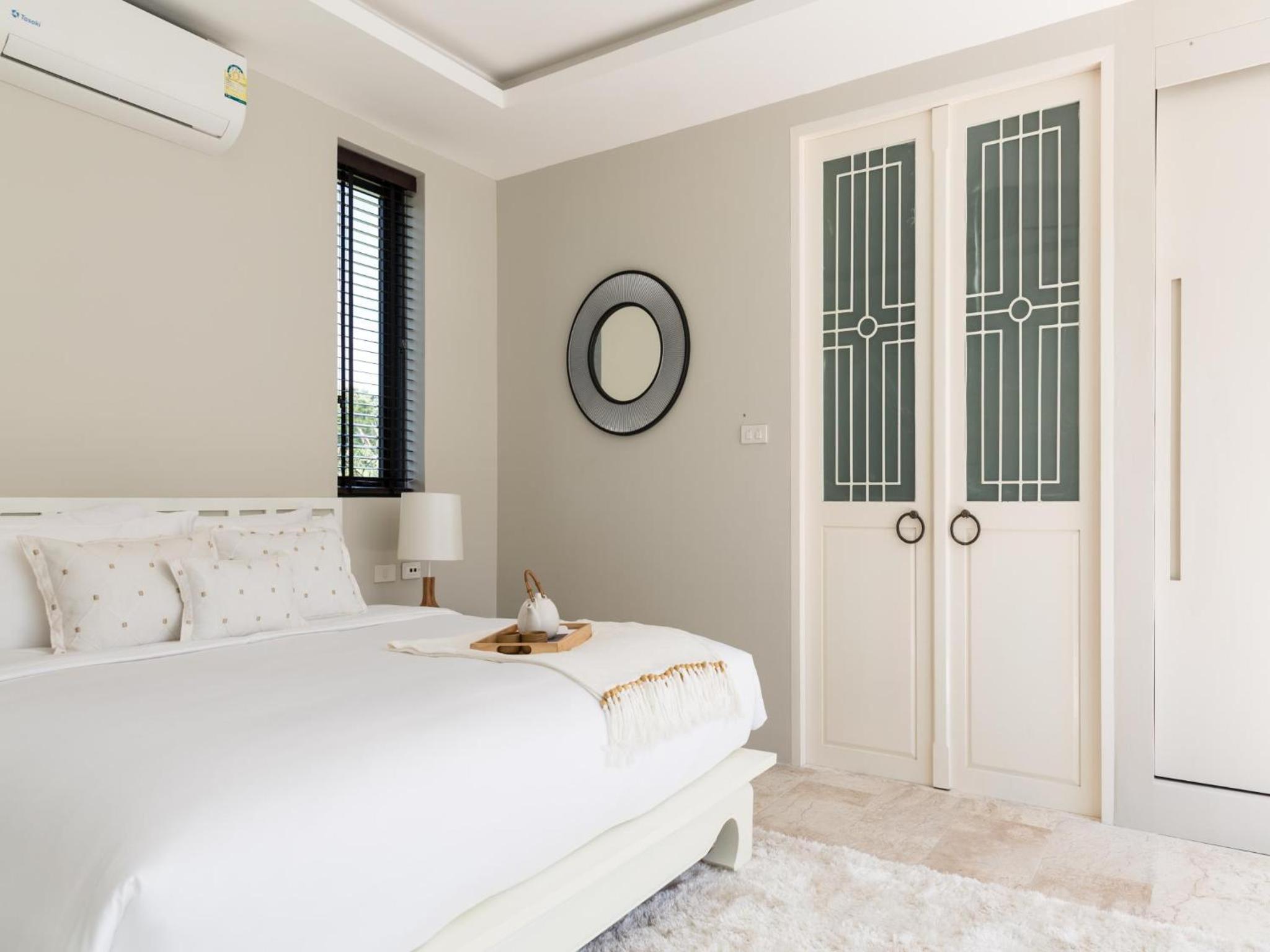 Two-Bedroom Beachfront Villa with Private Pool - Photo 14