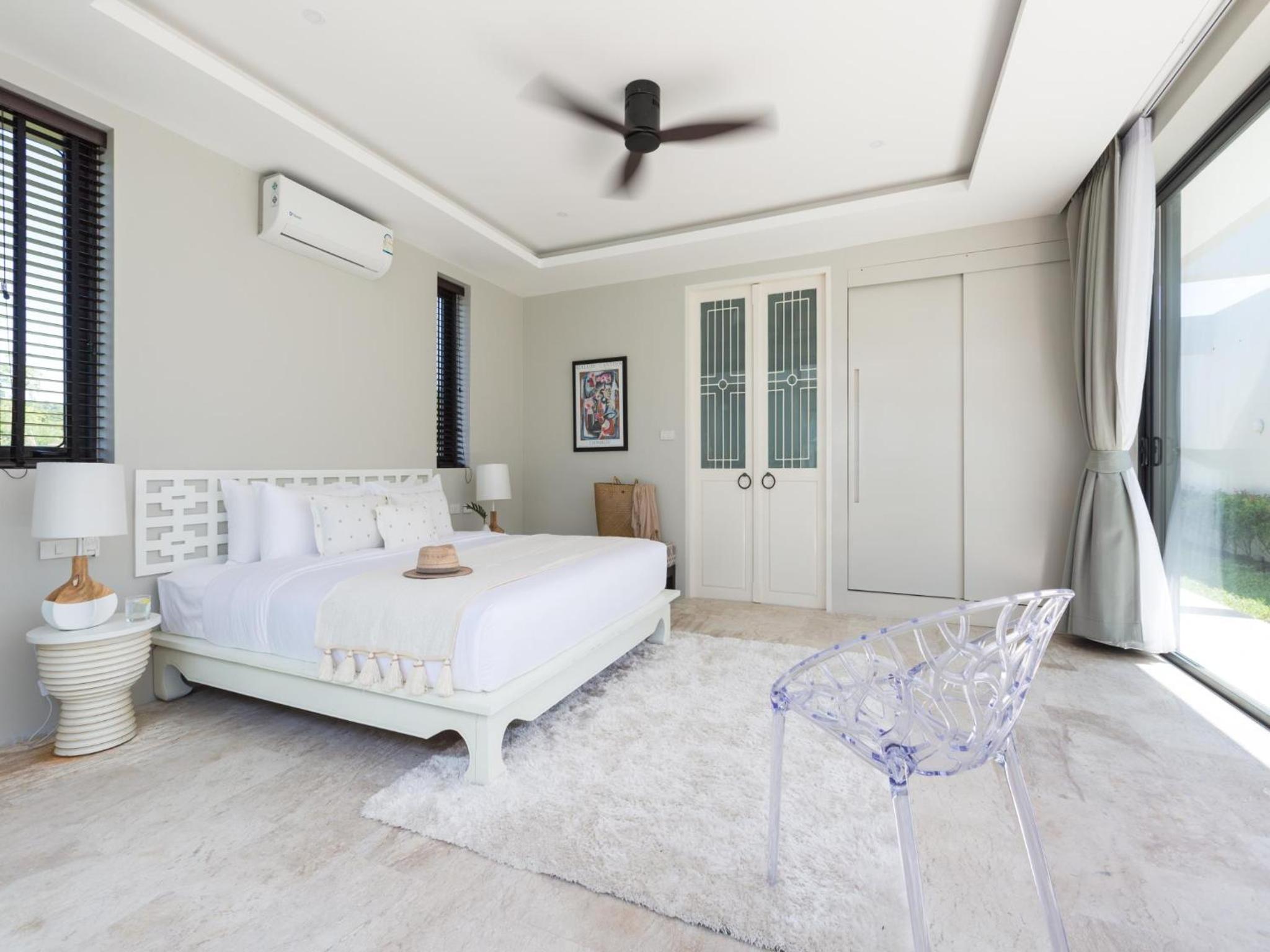 Two-Bedroom Beachfront Villa with Private Pool - Photo 15