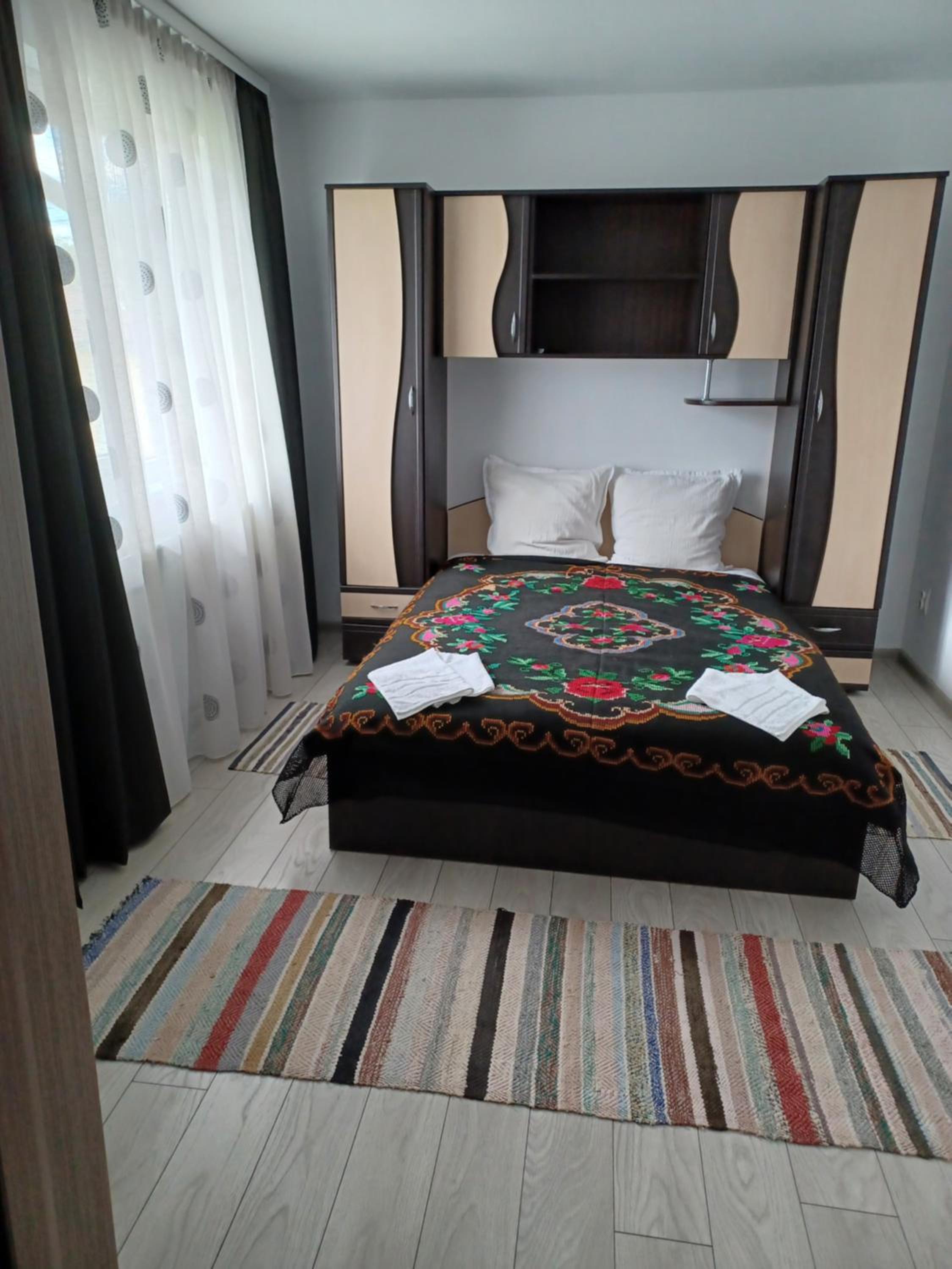 Double Room - Photo 1