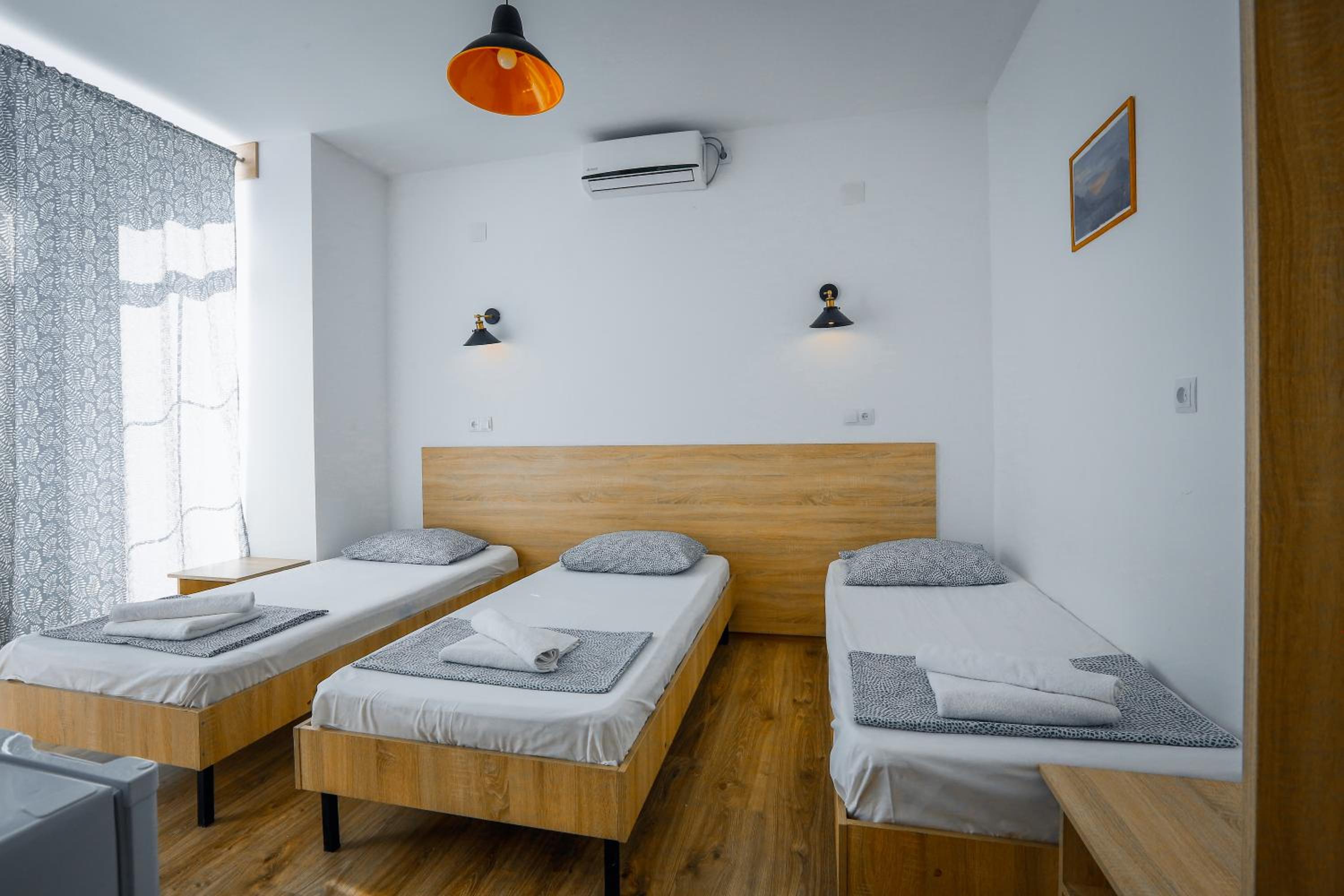 Comfort Triple Room - Photo 5