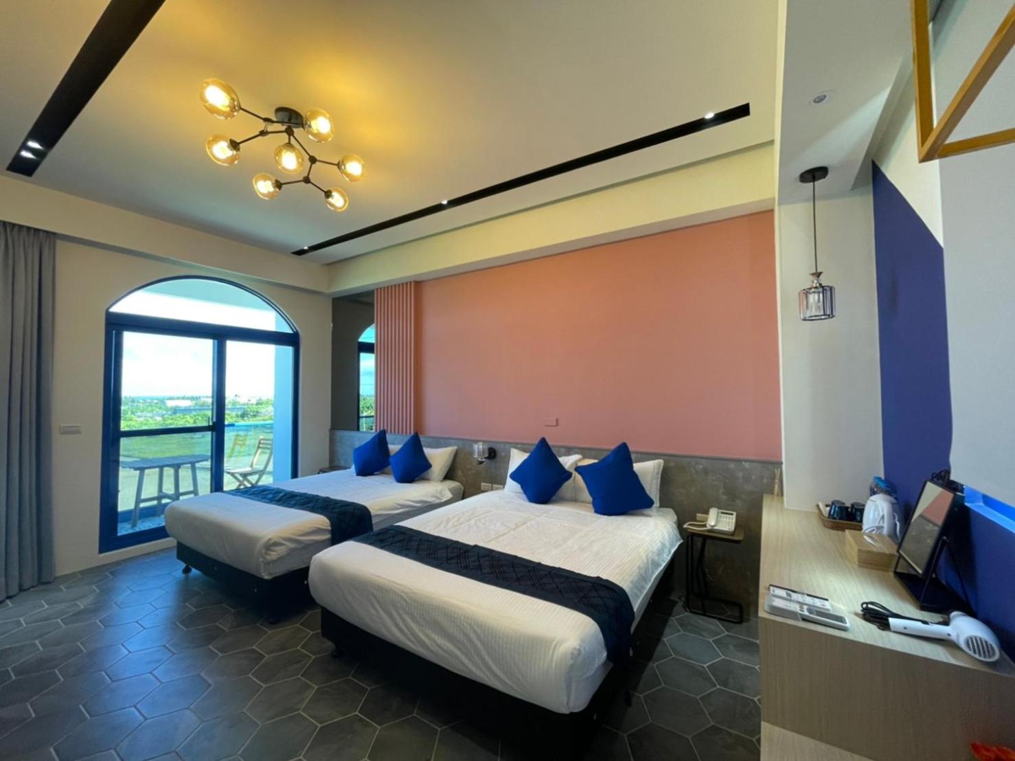 Luxury Quadruple Room photo 2