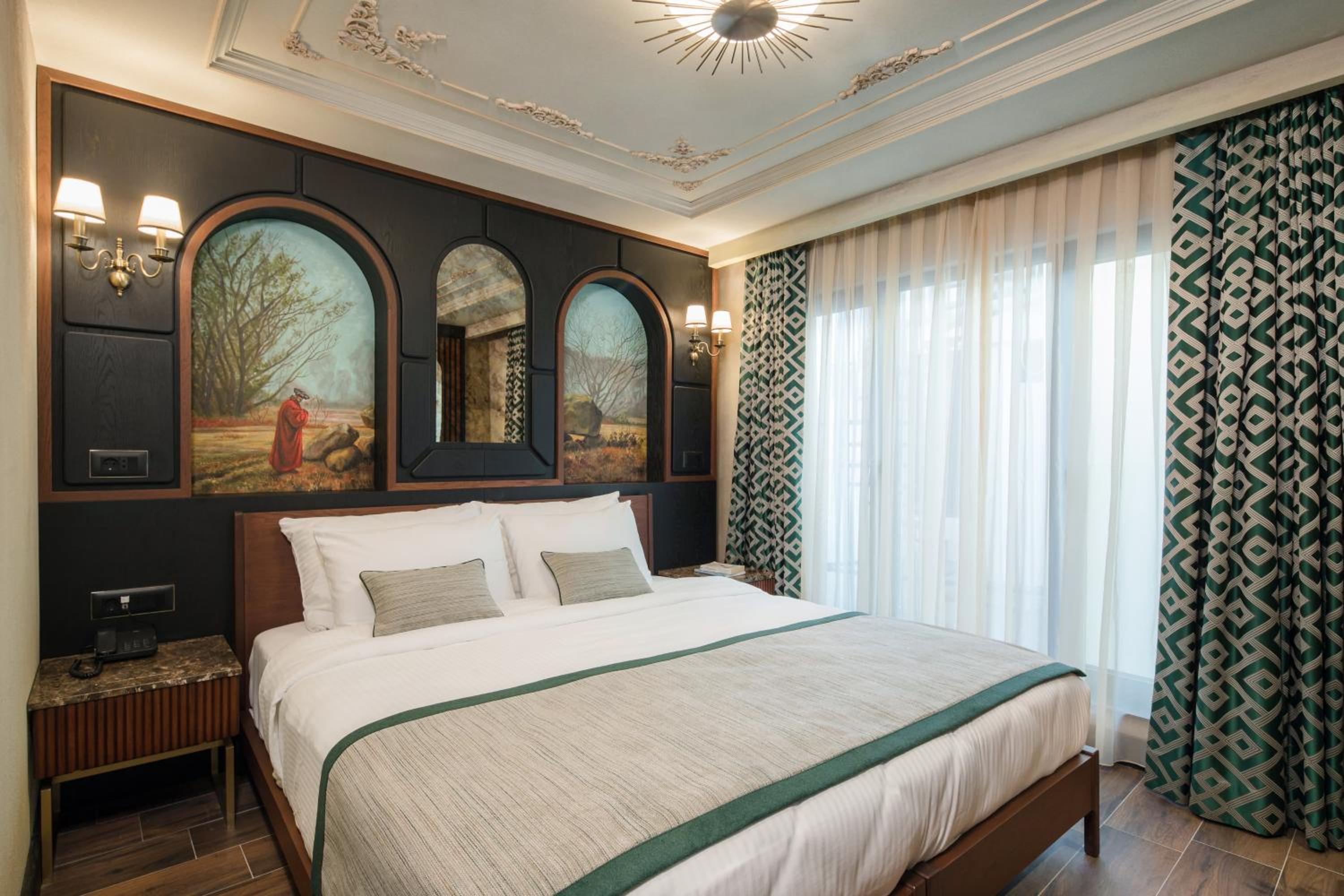 Standard Double or Twin Room photo 1