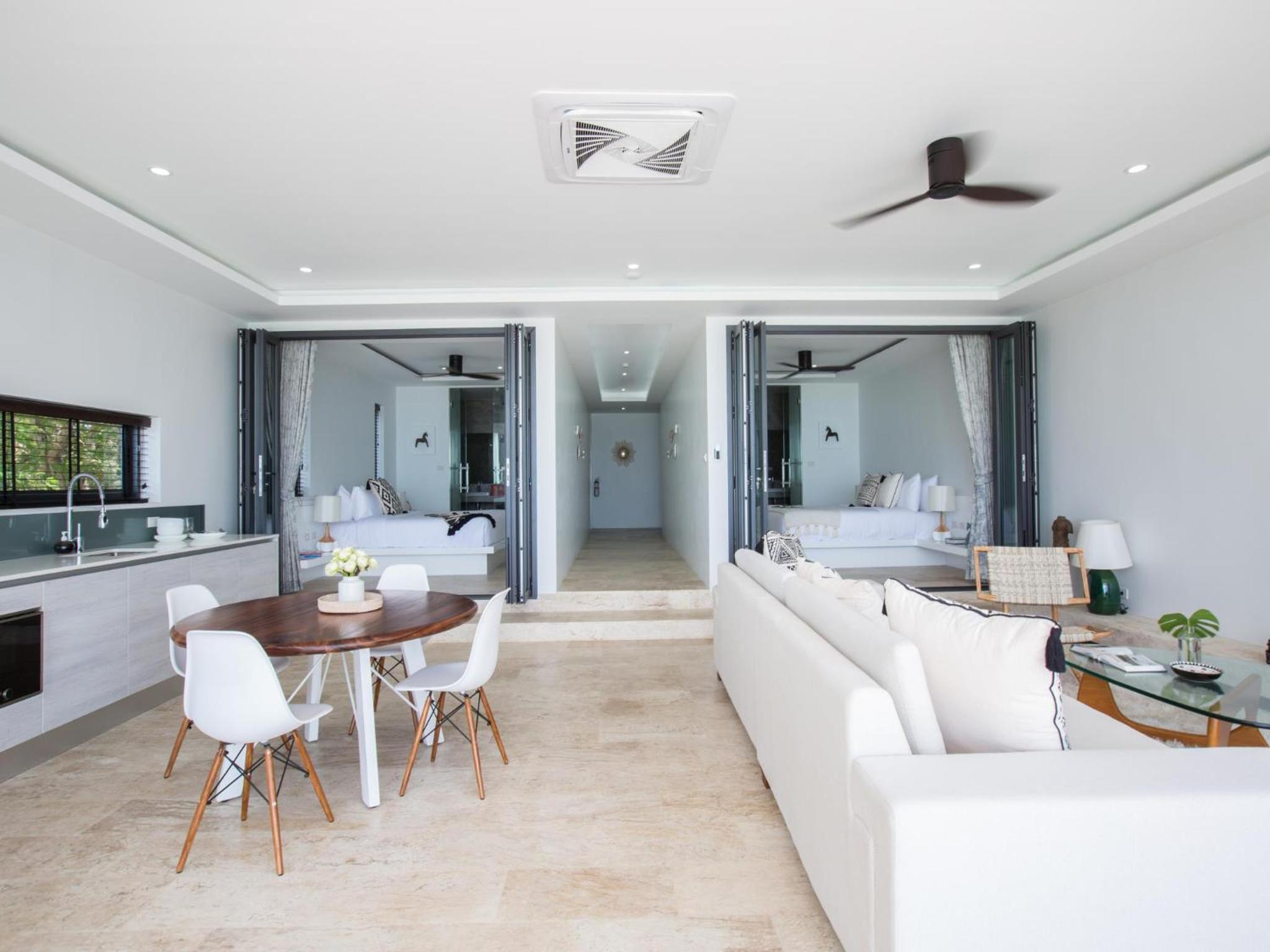 Two-Bedroom Pool Suite with Seaview & Cinema - Photo 4
