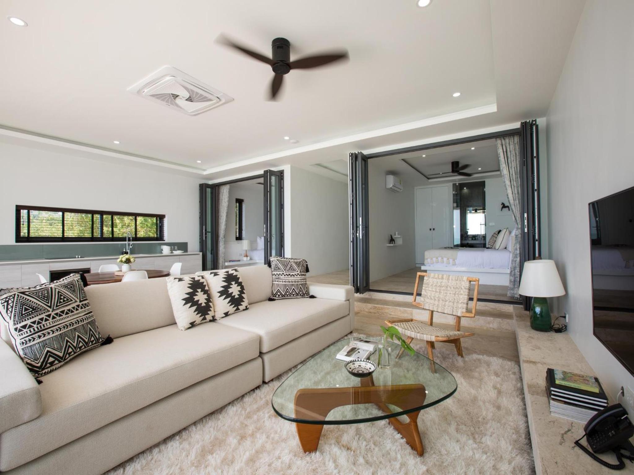 Two-Bedroom Pool Suite with Seaview & Cinema - Photo 8