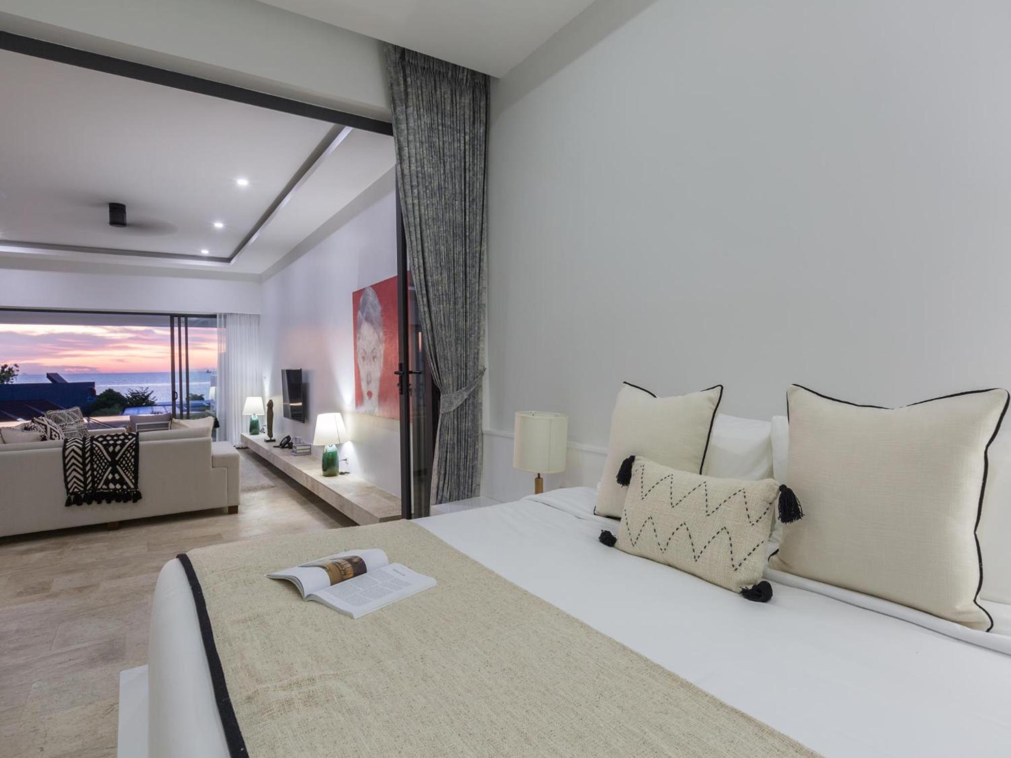 Three-Bedroom Pool Suite with Seaview & Cinema - Photo 18