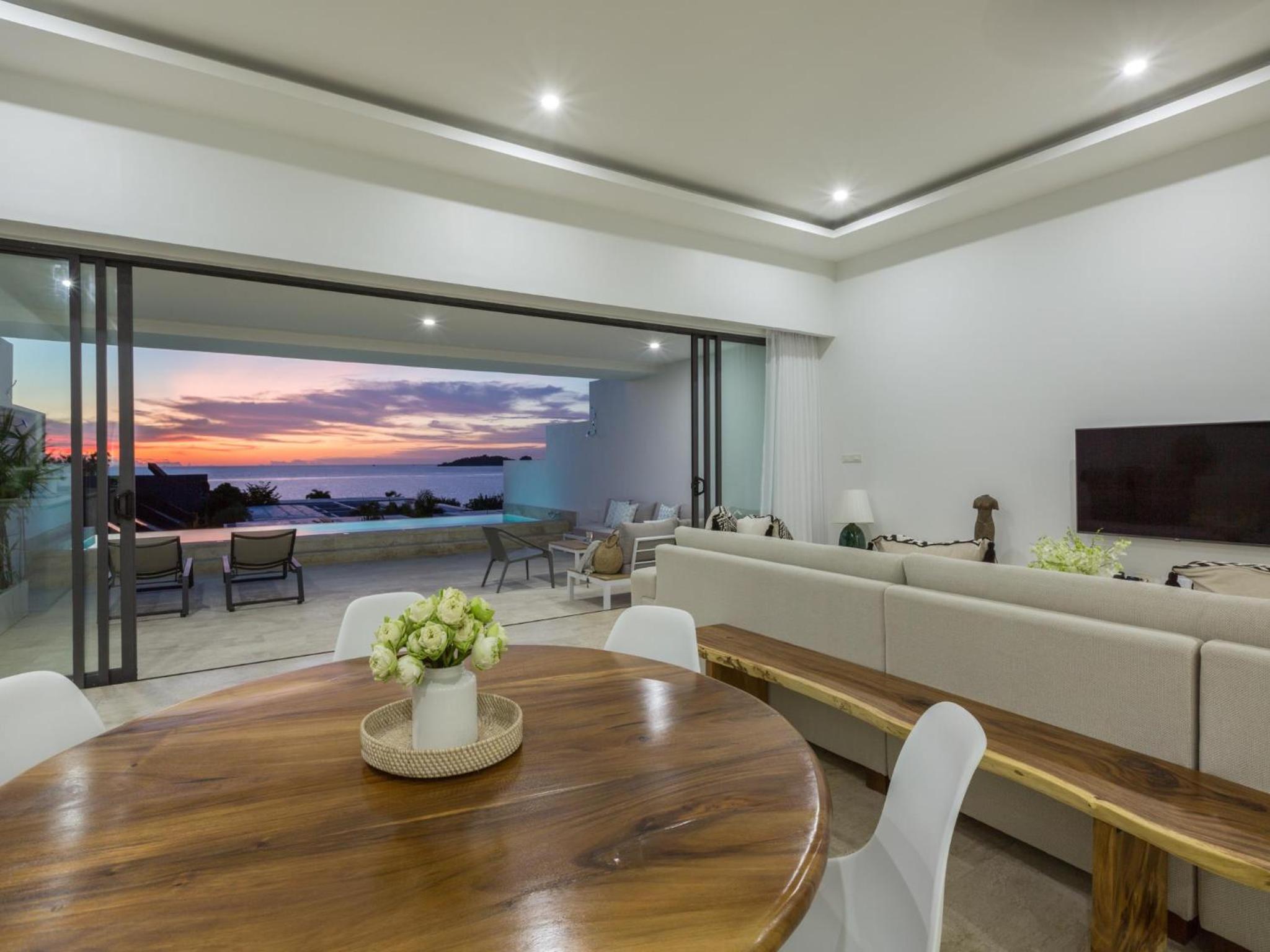 Three-Bedroom Pool Suite with Seaview & Cinema - Photo 29