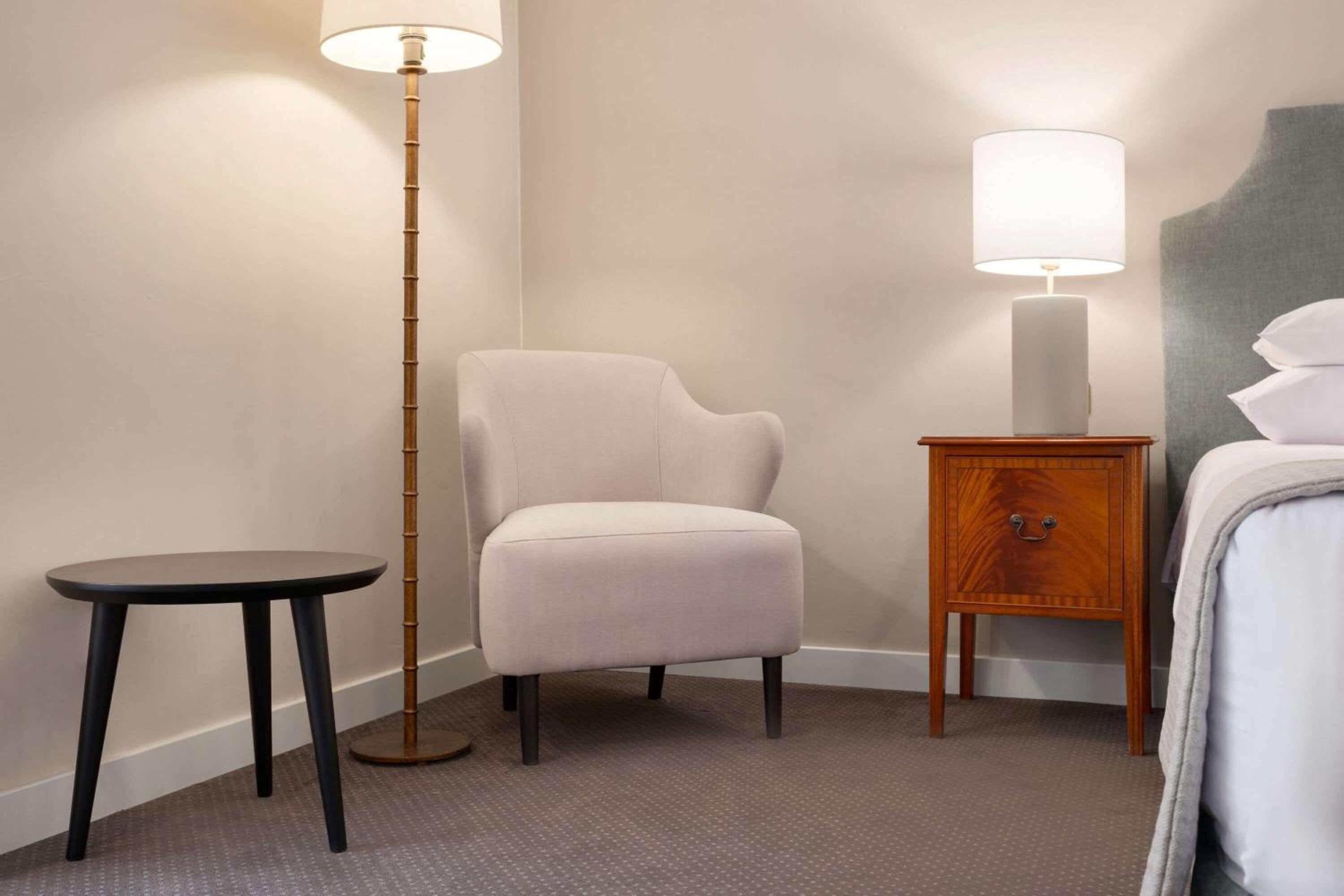 Executive Double Room - Non-Smoking - Photo 3