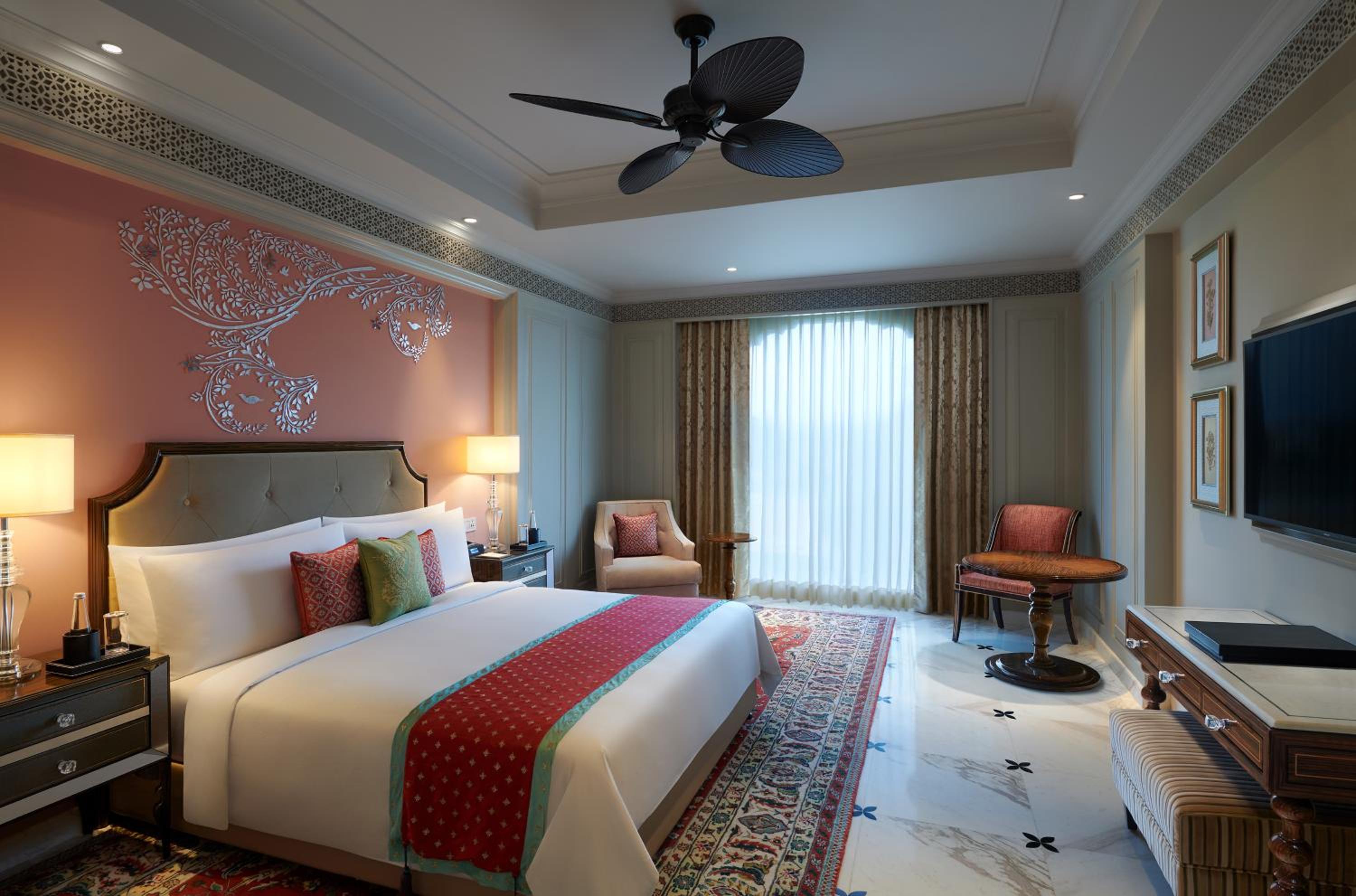 Palace King Room