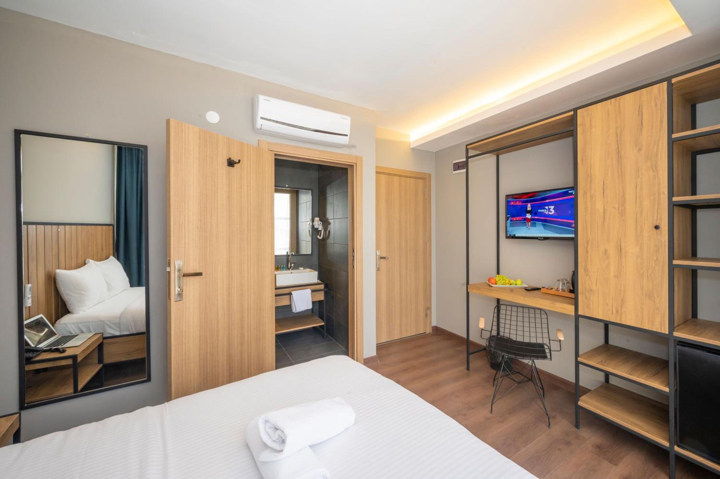 Deluxe Double or Twin Room - Photo 55