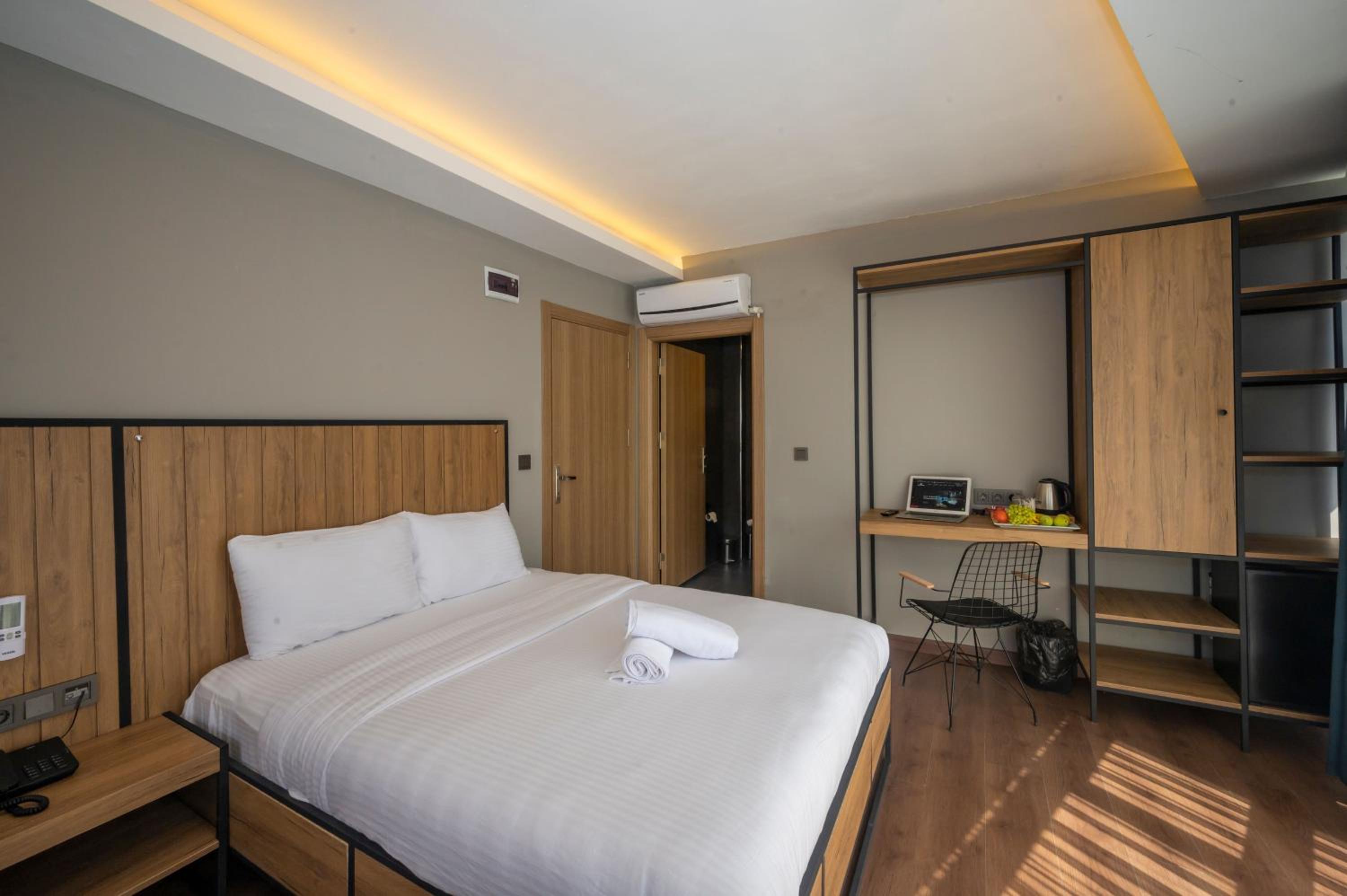 Deluxe Double or Twin Room - Photo 52