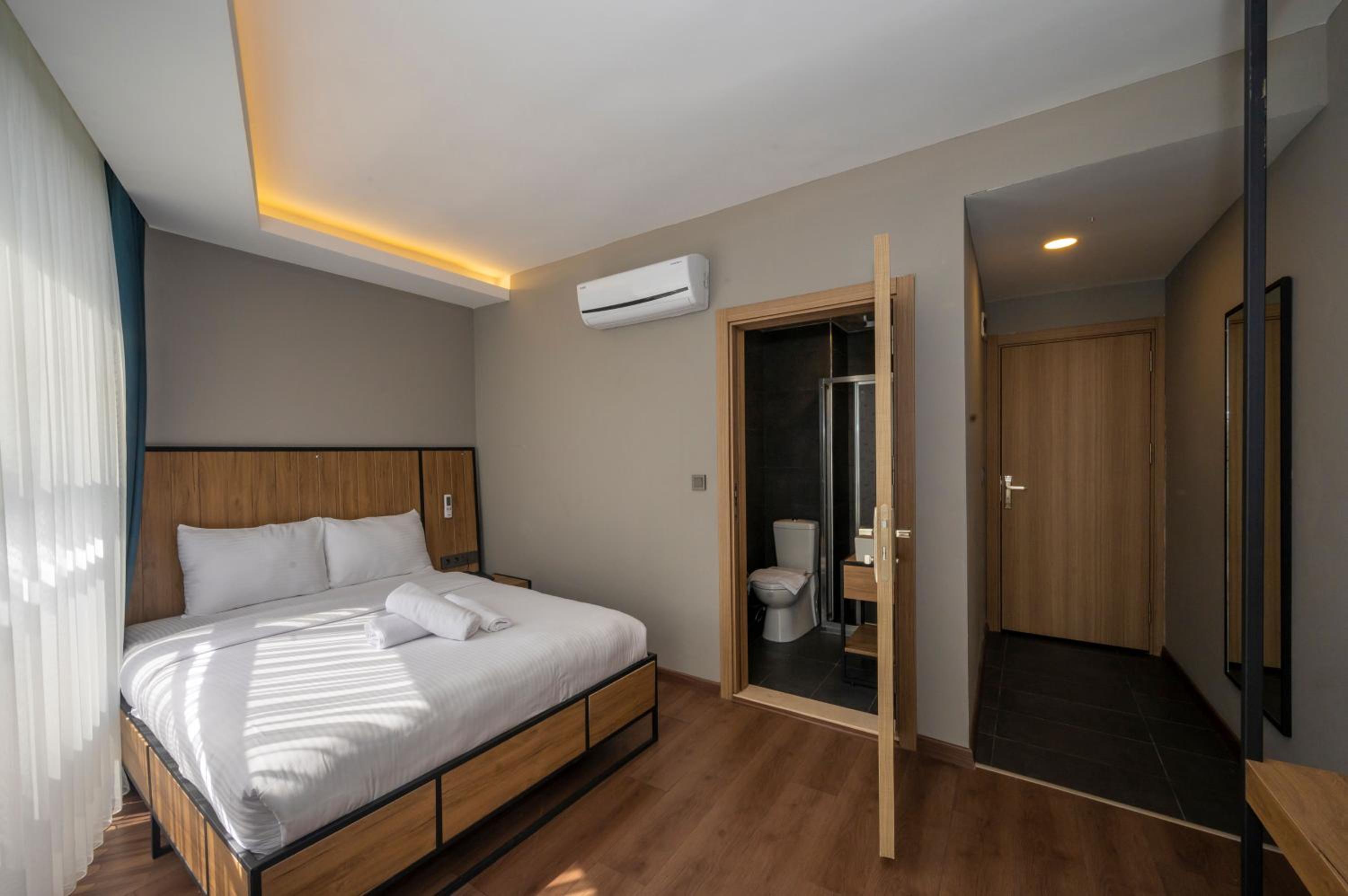 Deluxe Double or Twin Room - Photo 51