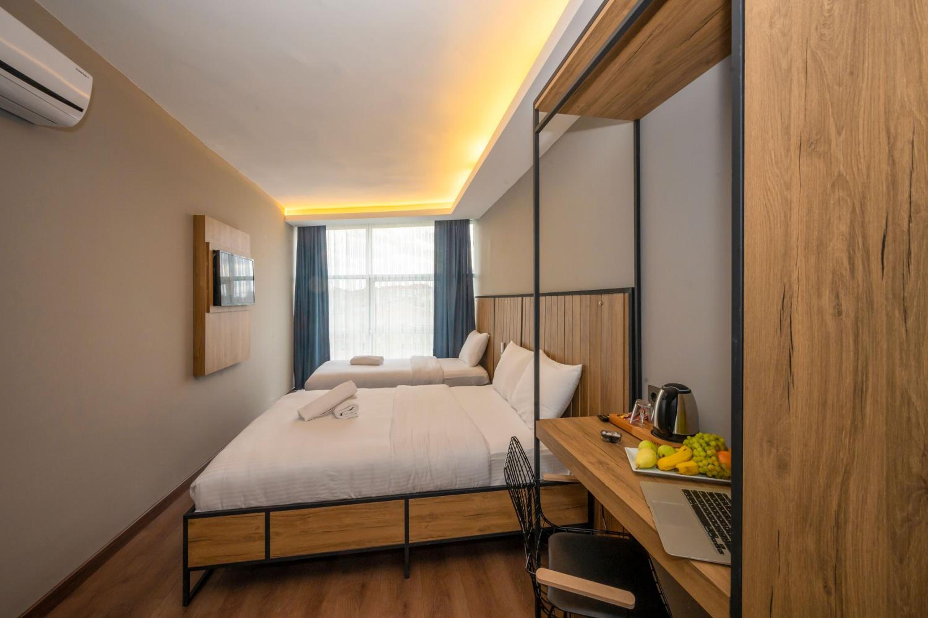 Deluxe Double or Twin Room - Photo 4