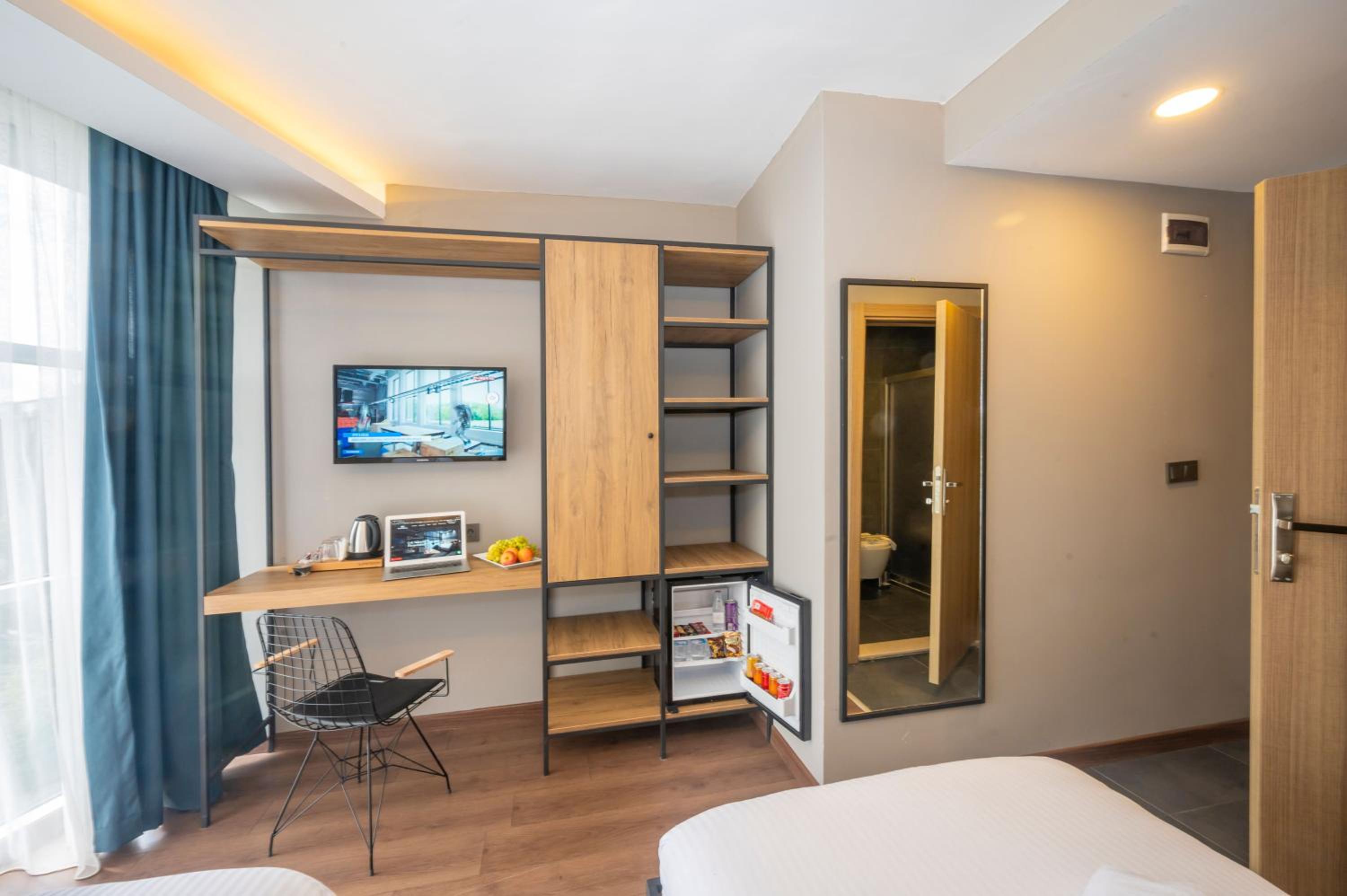Deluxe Double or Twin Room - Photo 38