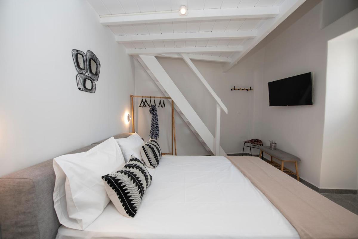 Apartment - Ground Floor photo 2