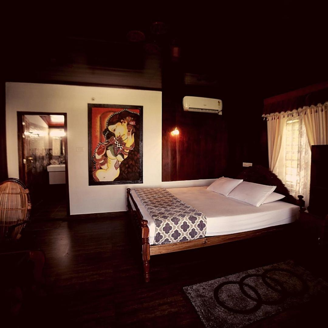 Double Room with Balcony and Sea View