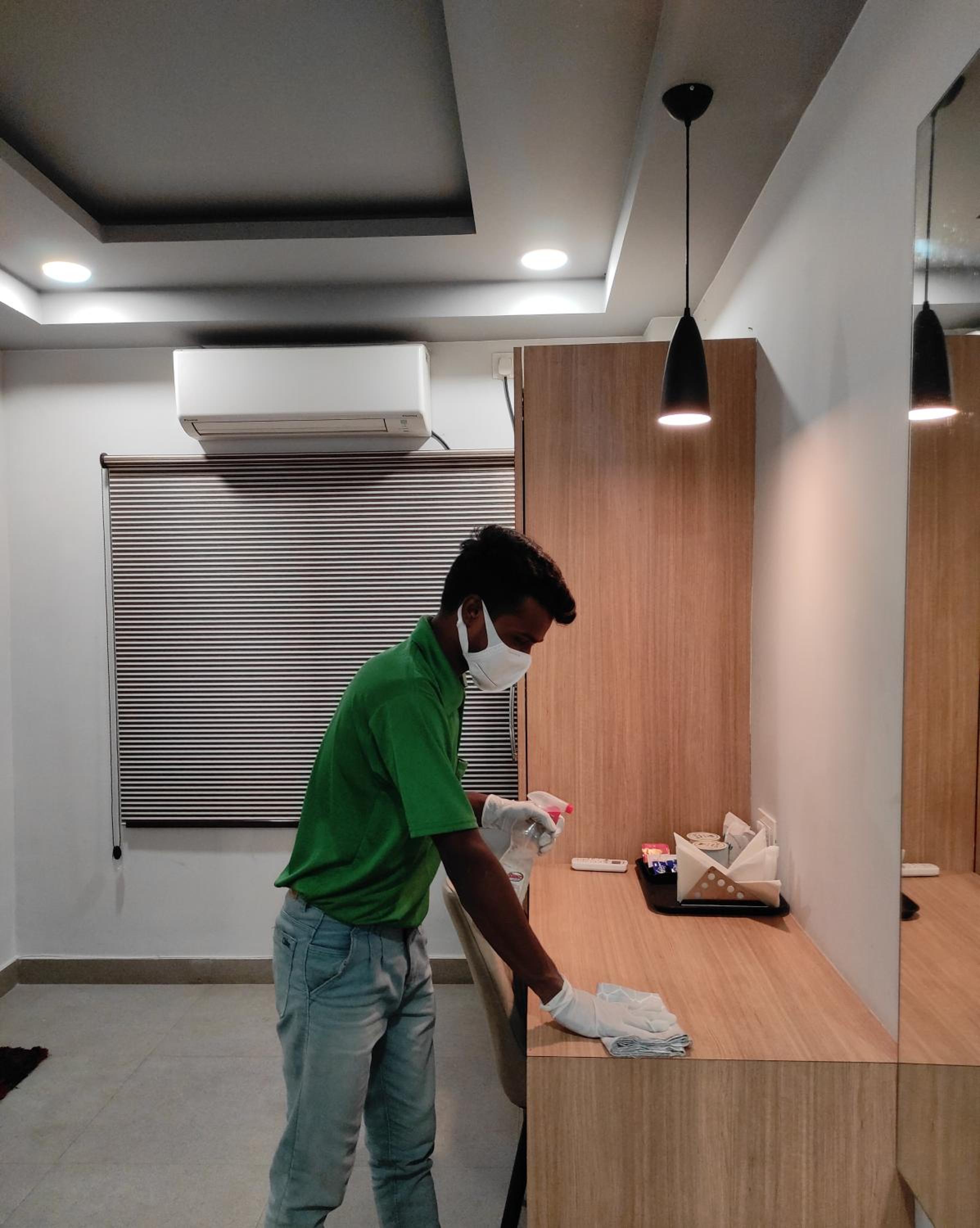 Double Room - Photo 6