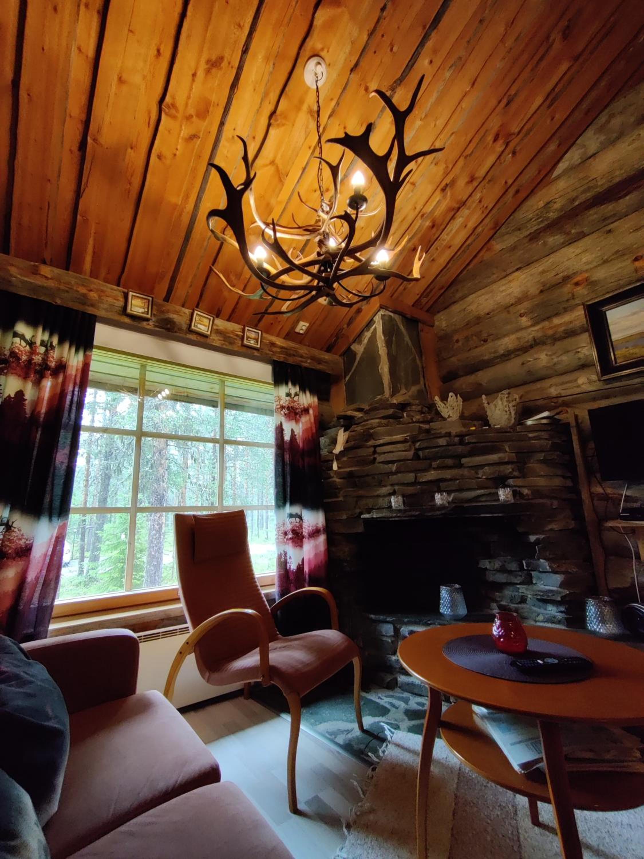 One-Bedroom House - Photo 8