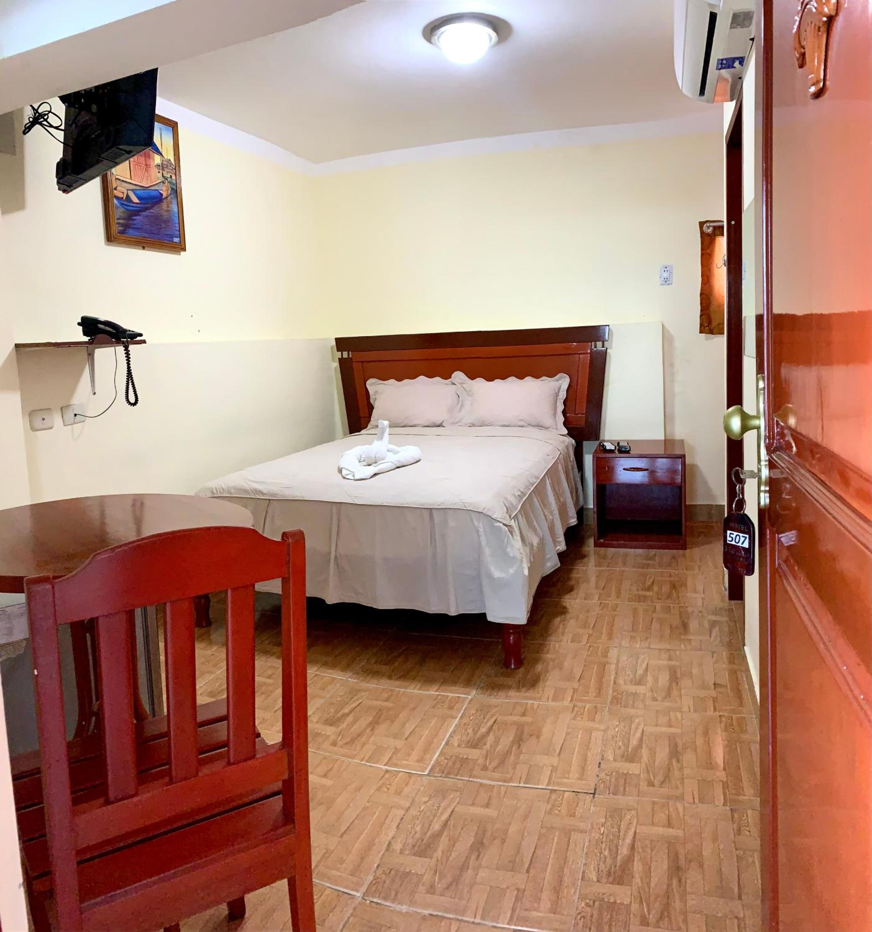 Single Room photo 3