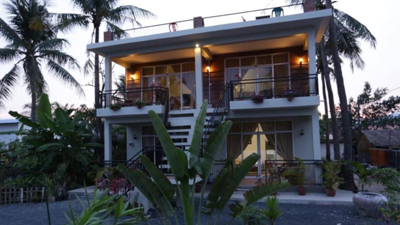 Deluxe Double Room with Balcony photo 3