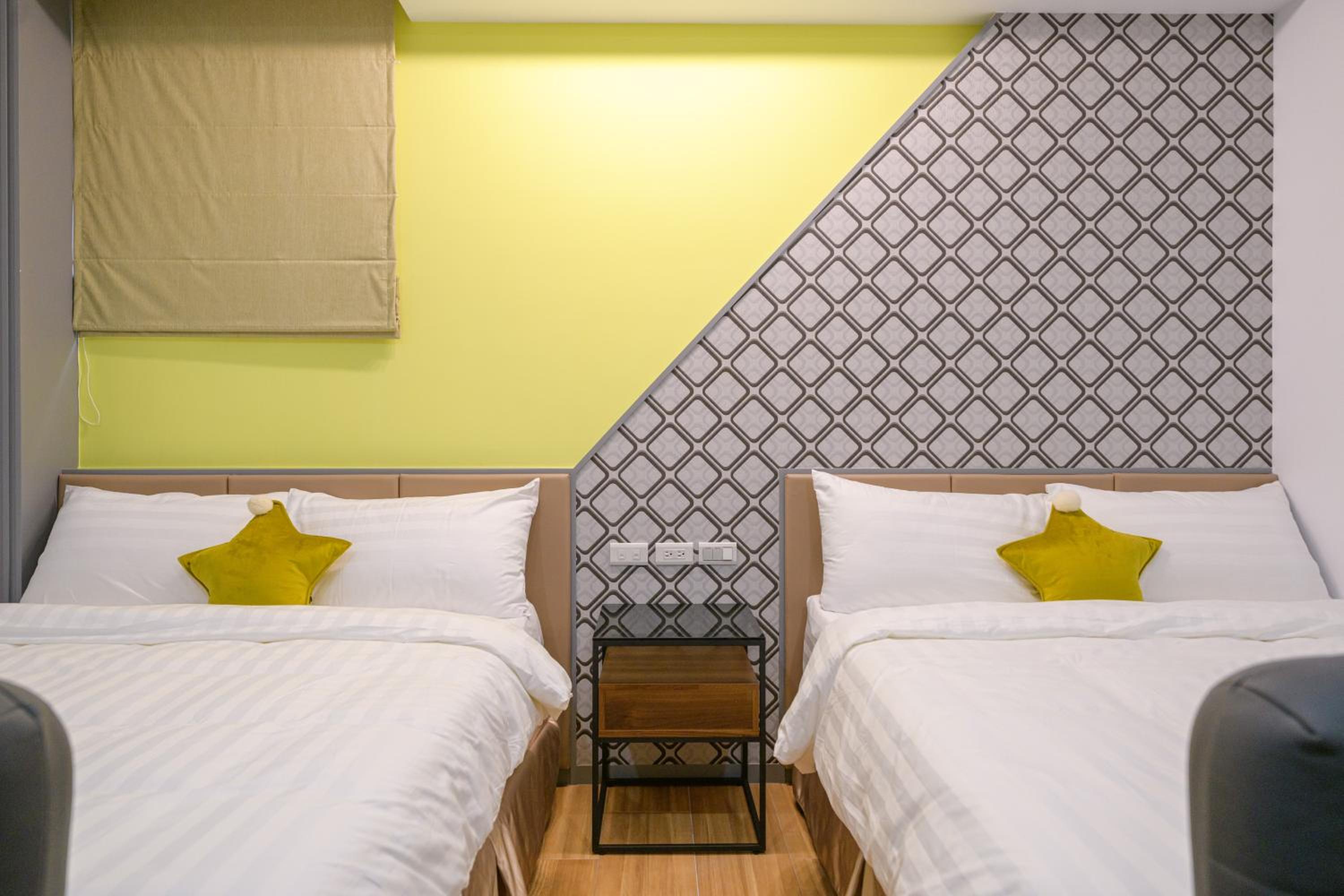 Classic Quadruple Room