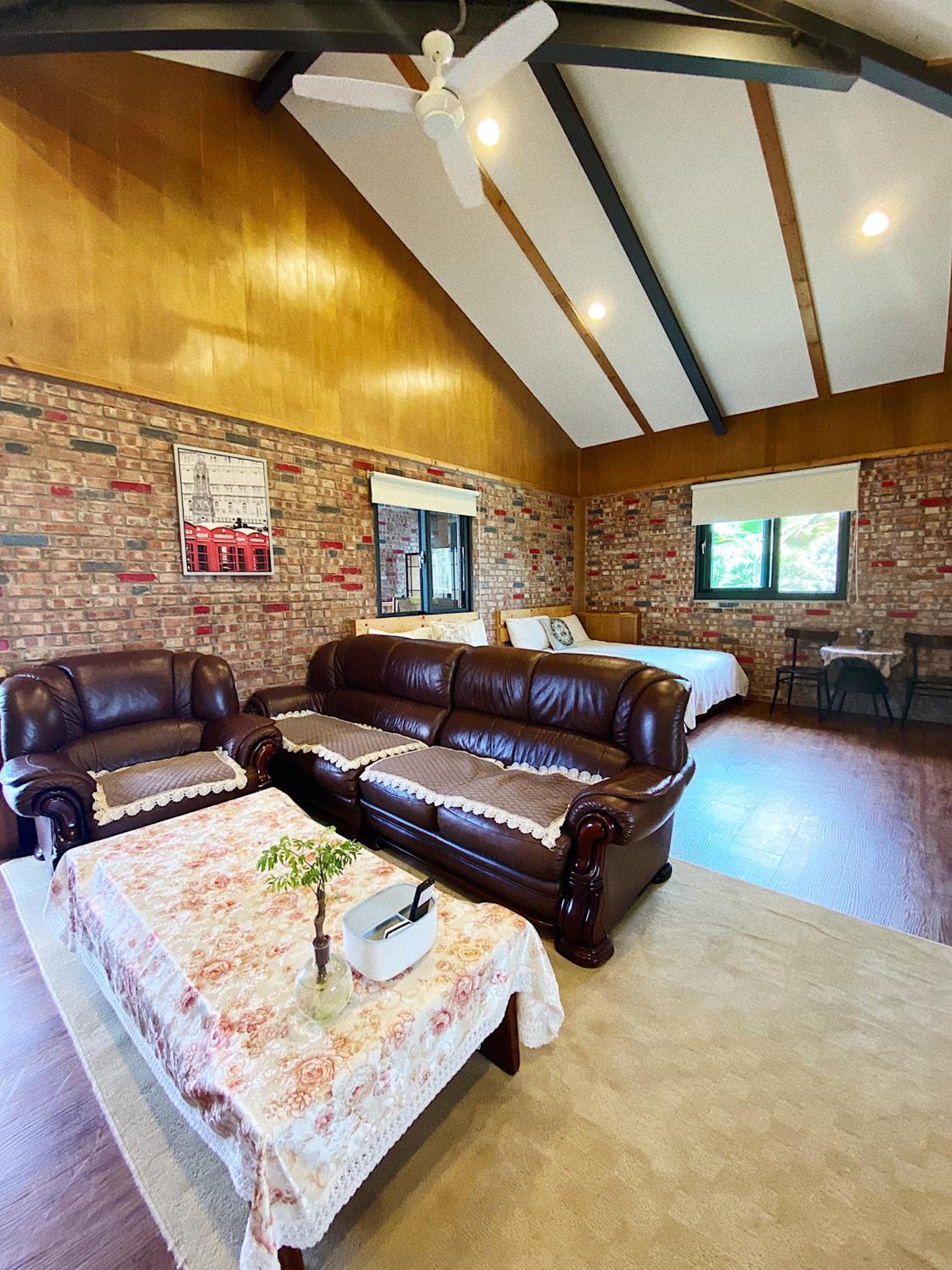 Family Room photo 1