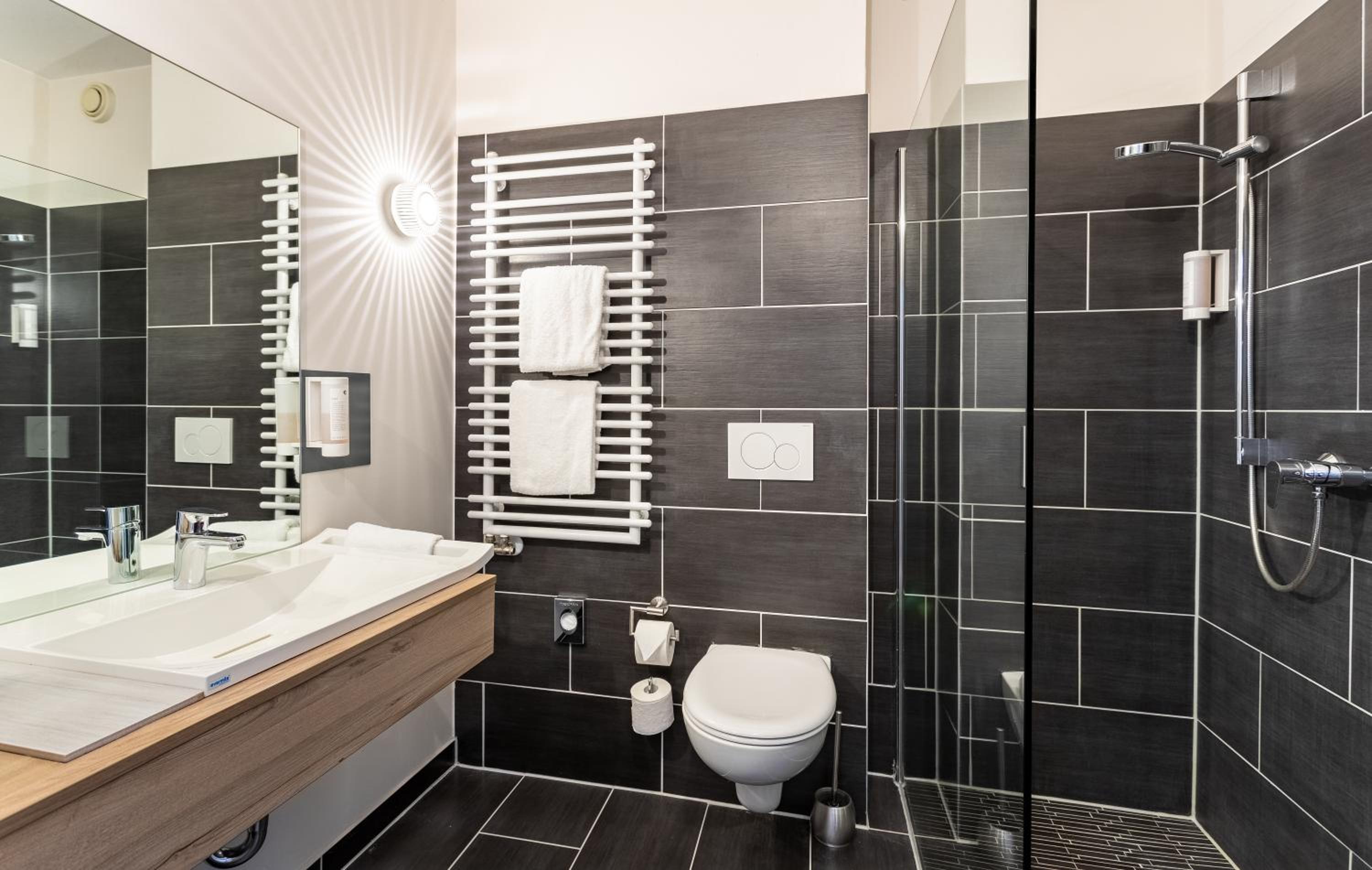 Premium Deluxe Double Room photo 3