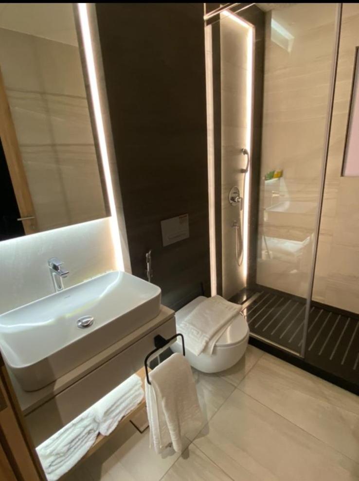 Deluxe Family Suite photo 3
