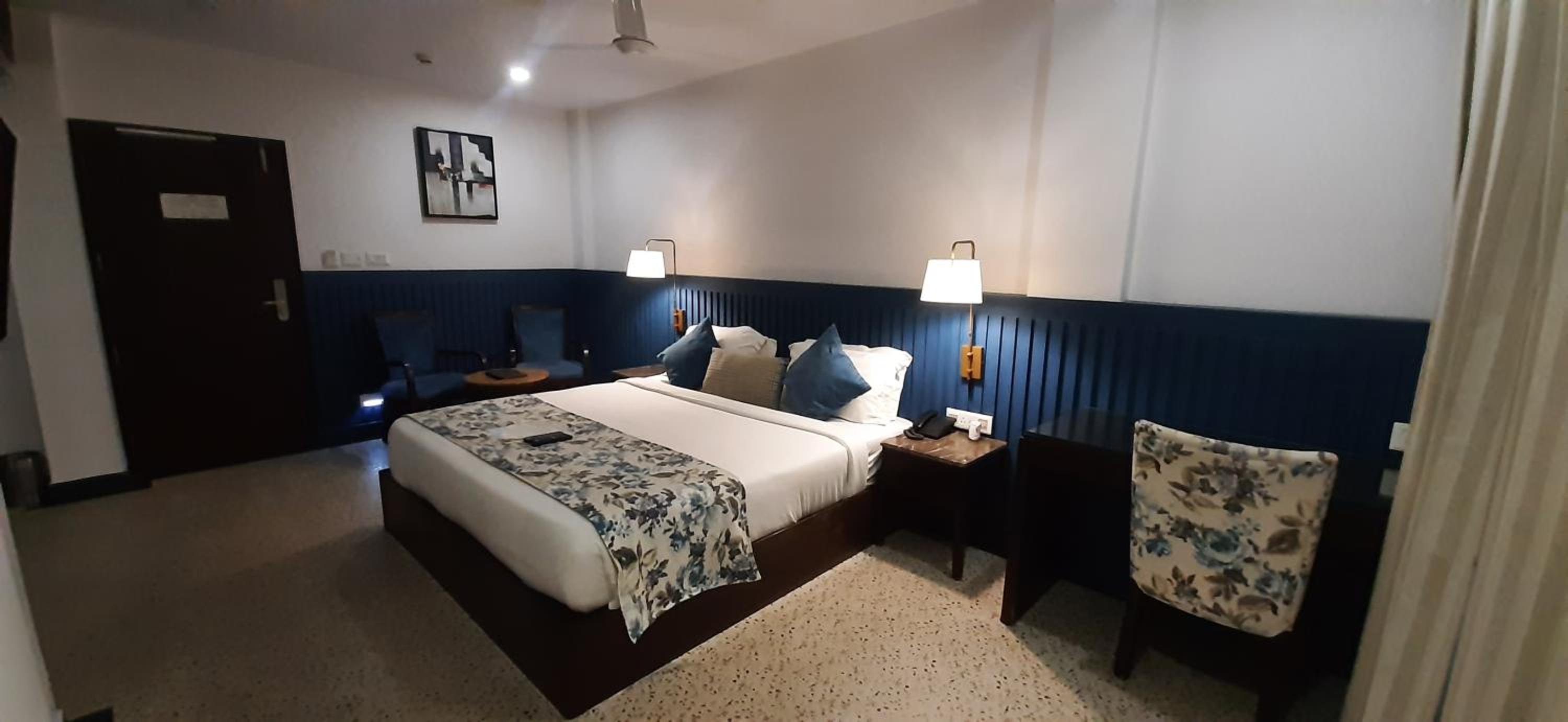 Double Room with Garden View photo 3