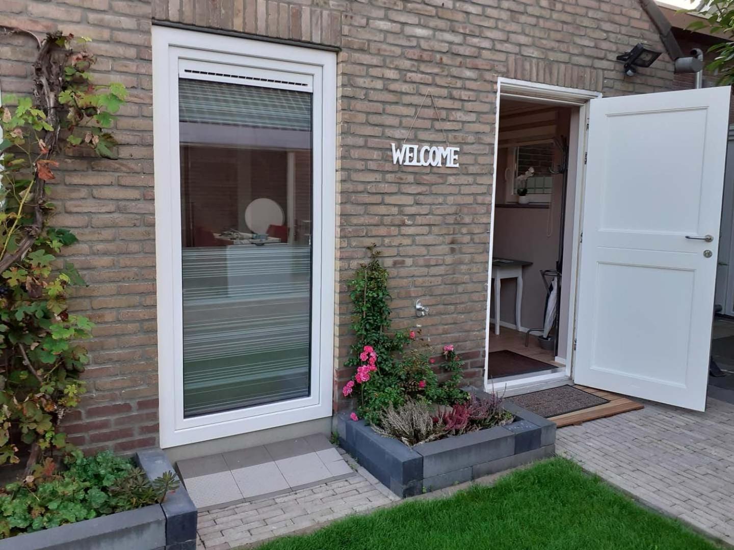 Double Room with Private Bathroom photo 2