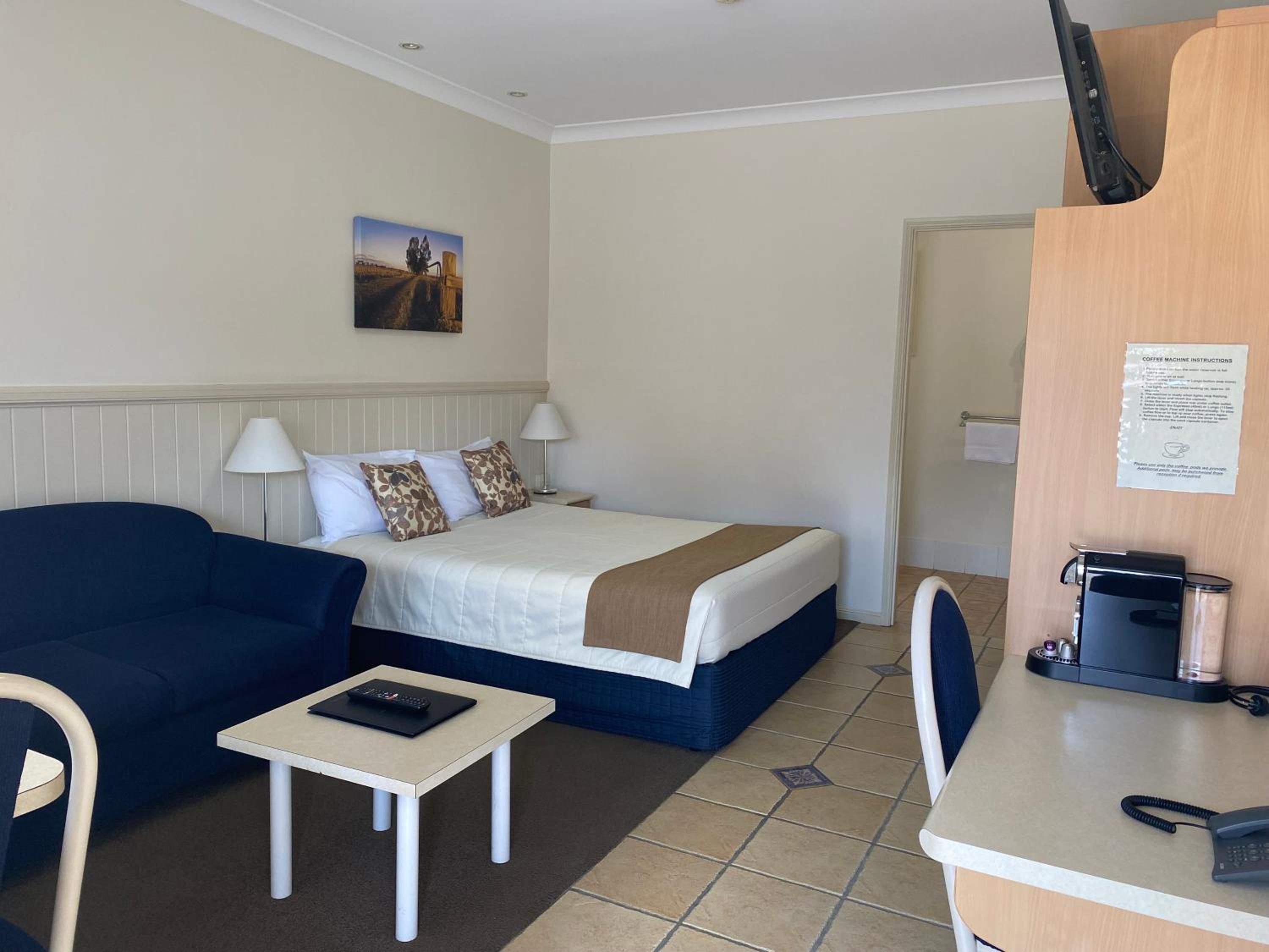 Queen Suite