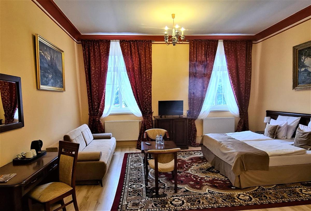 Large Double Room photo 1
