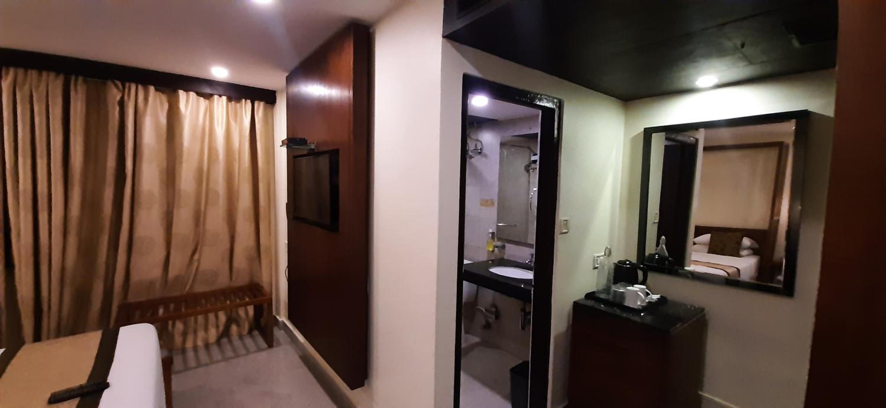Small Double Room photo 3