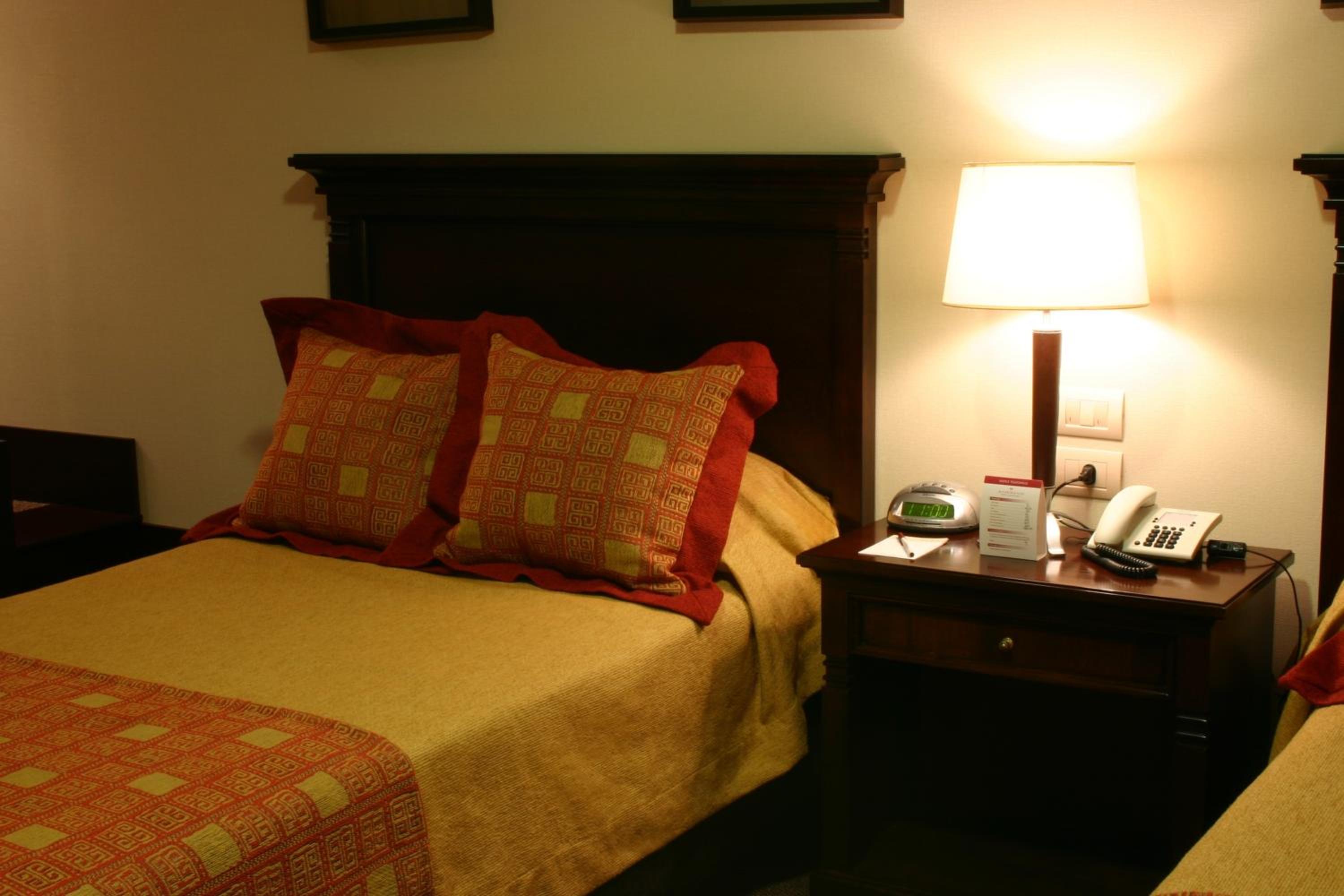 Standard Twin Room with Sofa photo 1