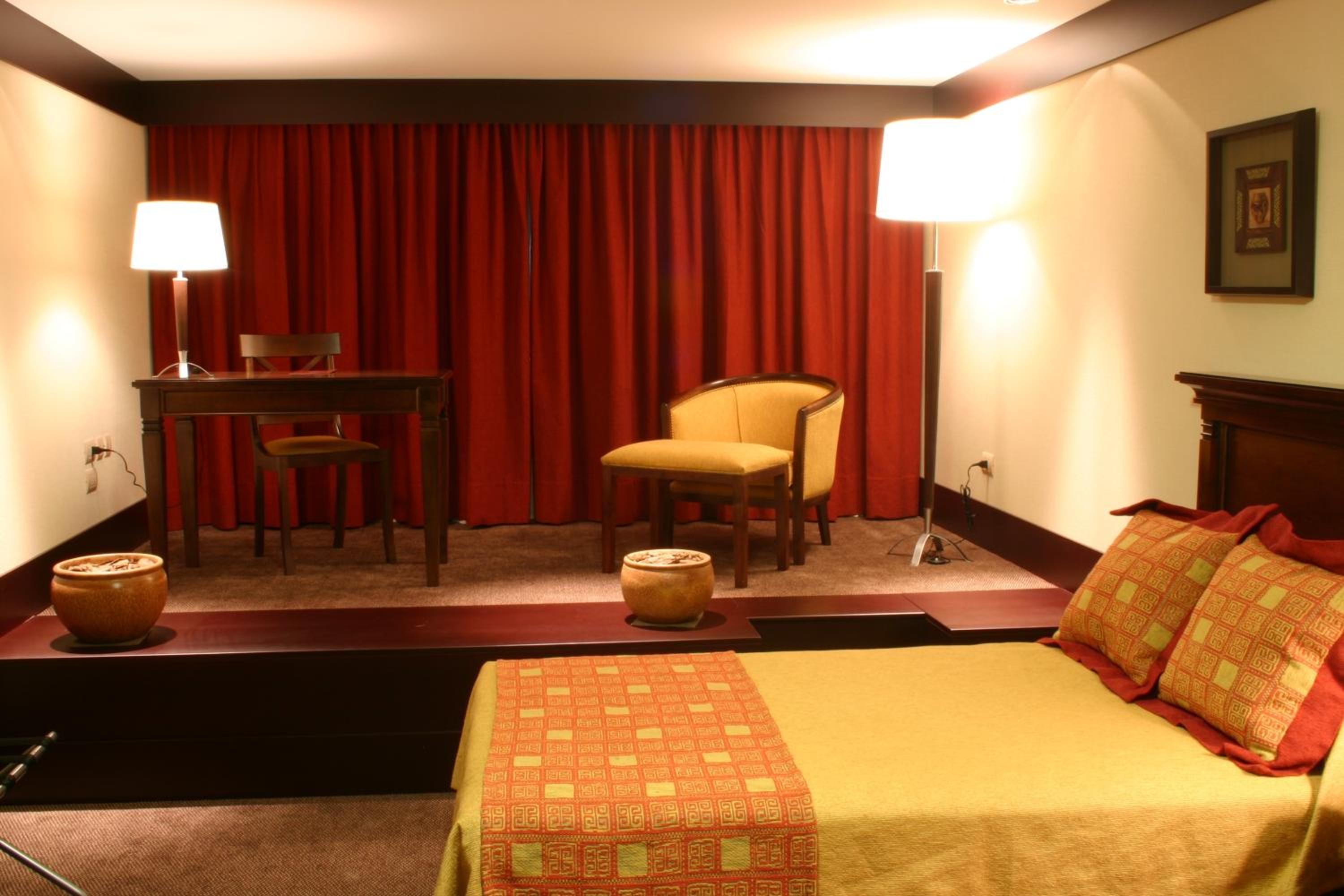 Standard Twin Room photo 2