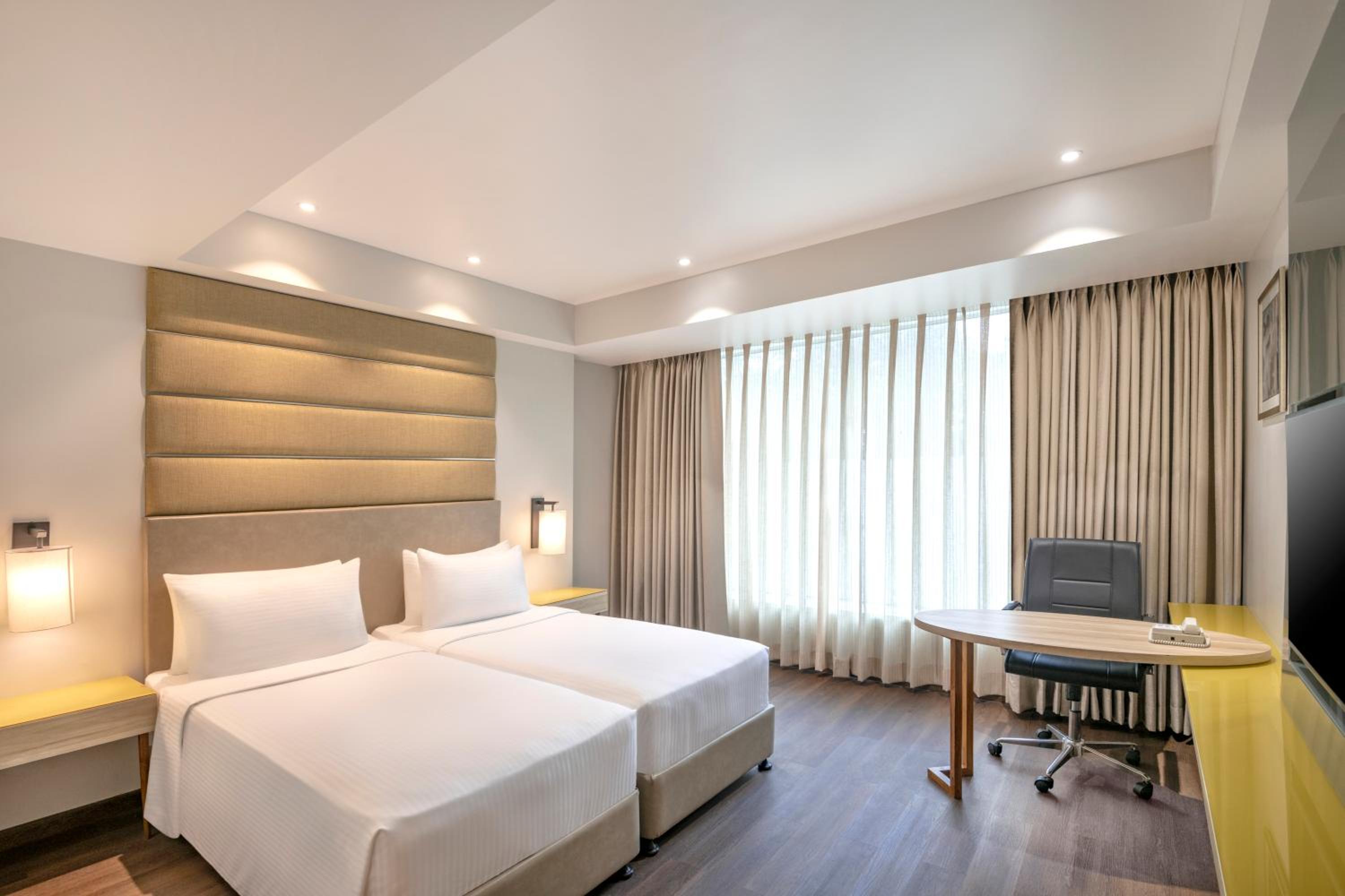 Superior King Room photo