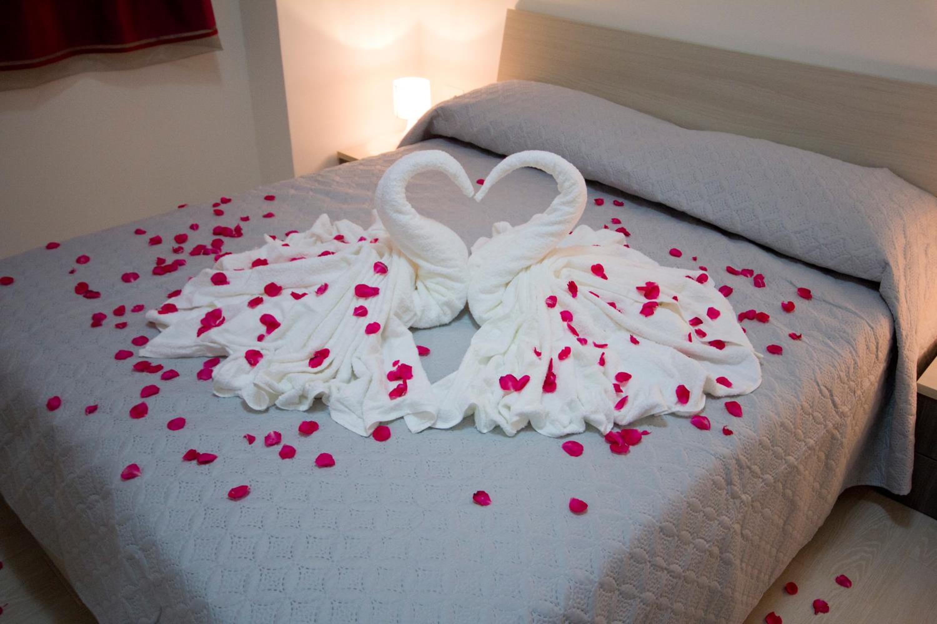 Double Room - Photo 8
