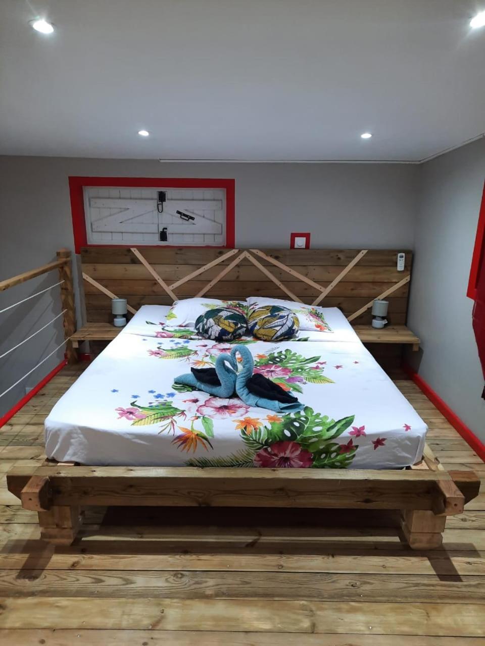 One-Bedroom House - Photo 1