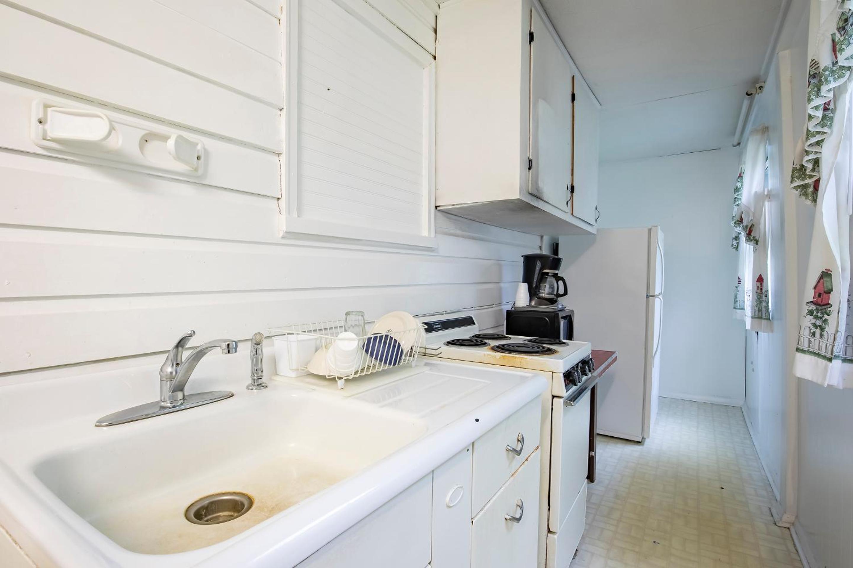 2 Bedroom Apartment with Kitchen - Photo 8