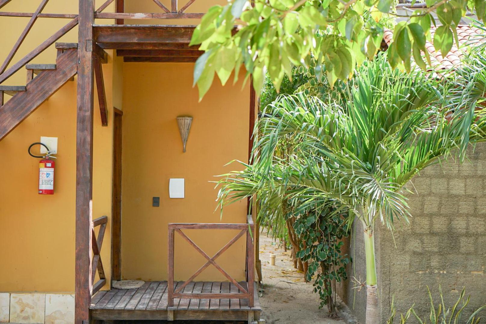 Deluxe Bungalow with Garden View - Photo 6