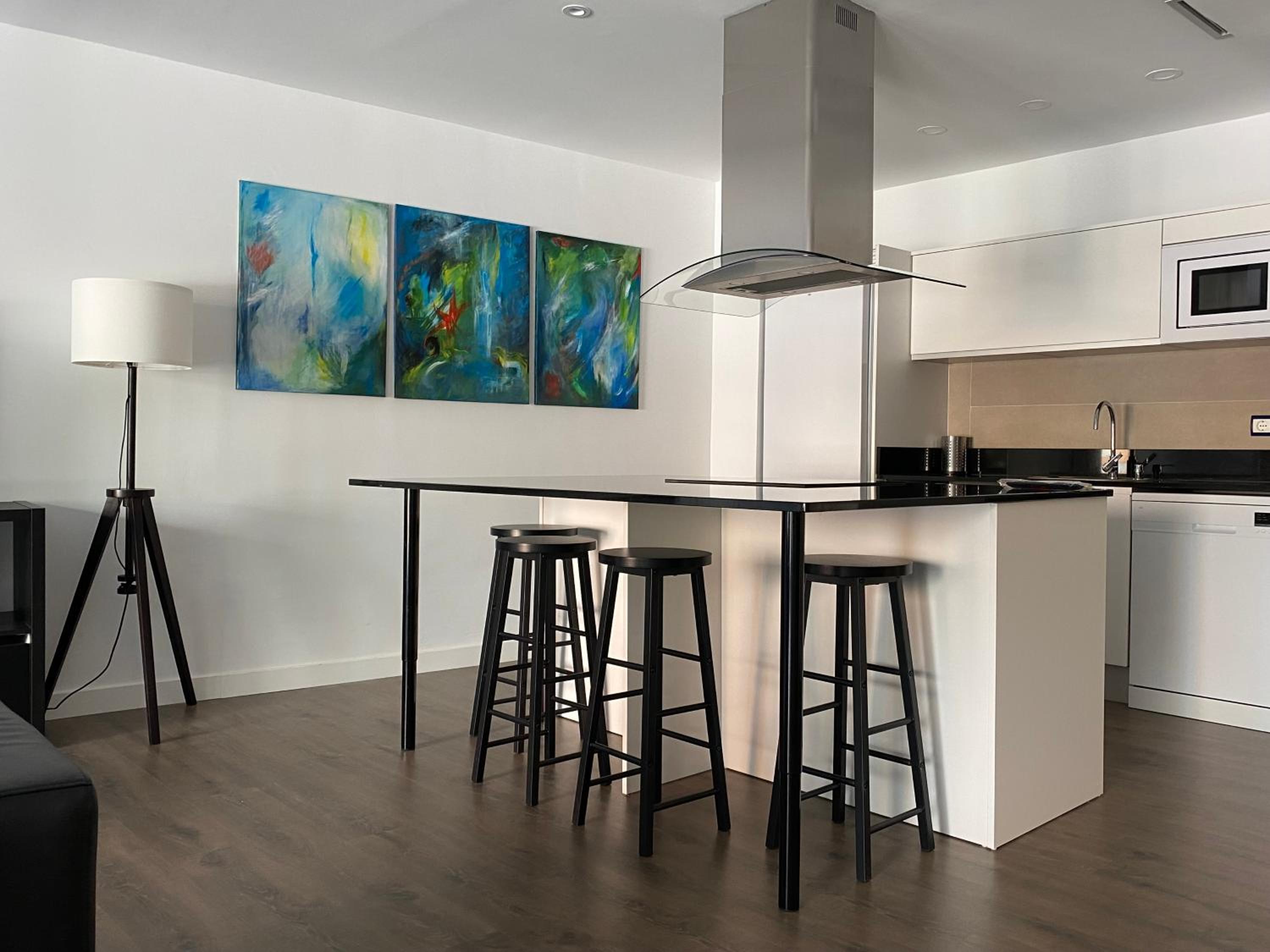 Two-Bedroom Superior Apartment photo 2