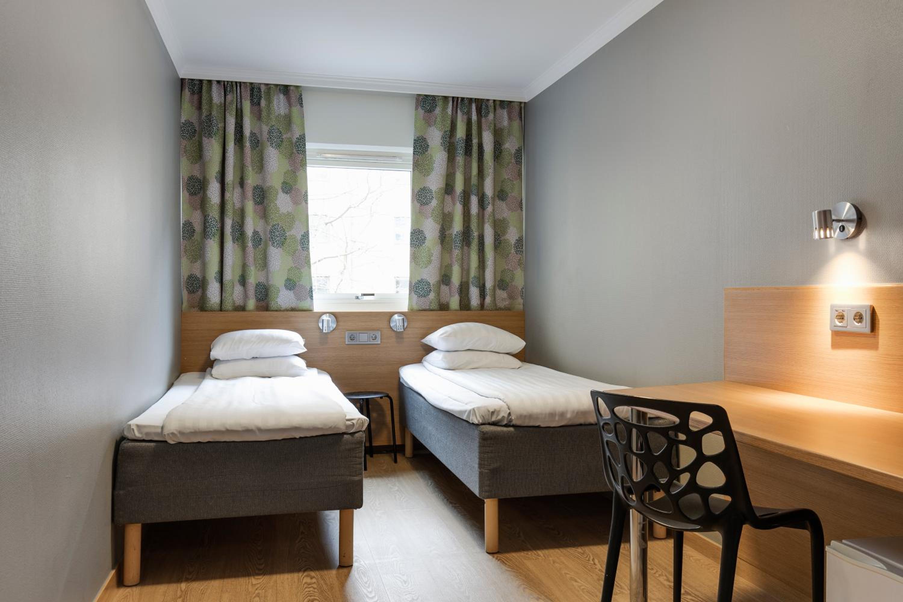 Double/Twin Room with Shared Bathroom