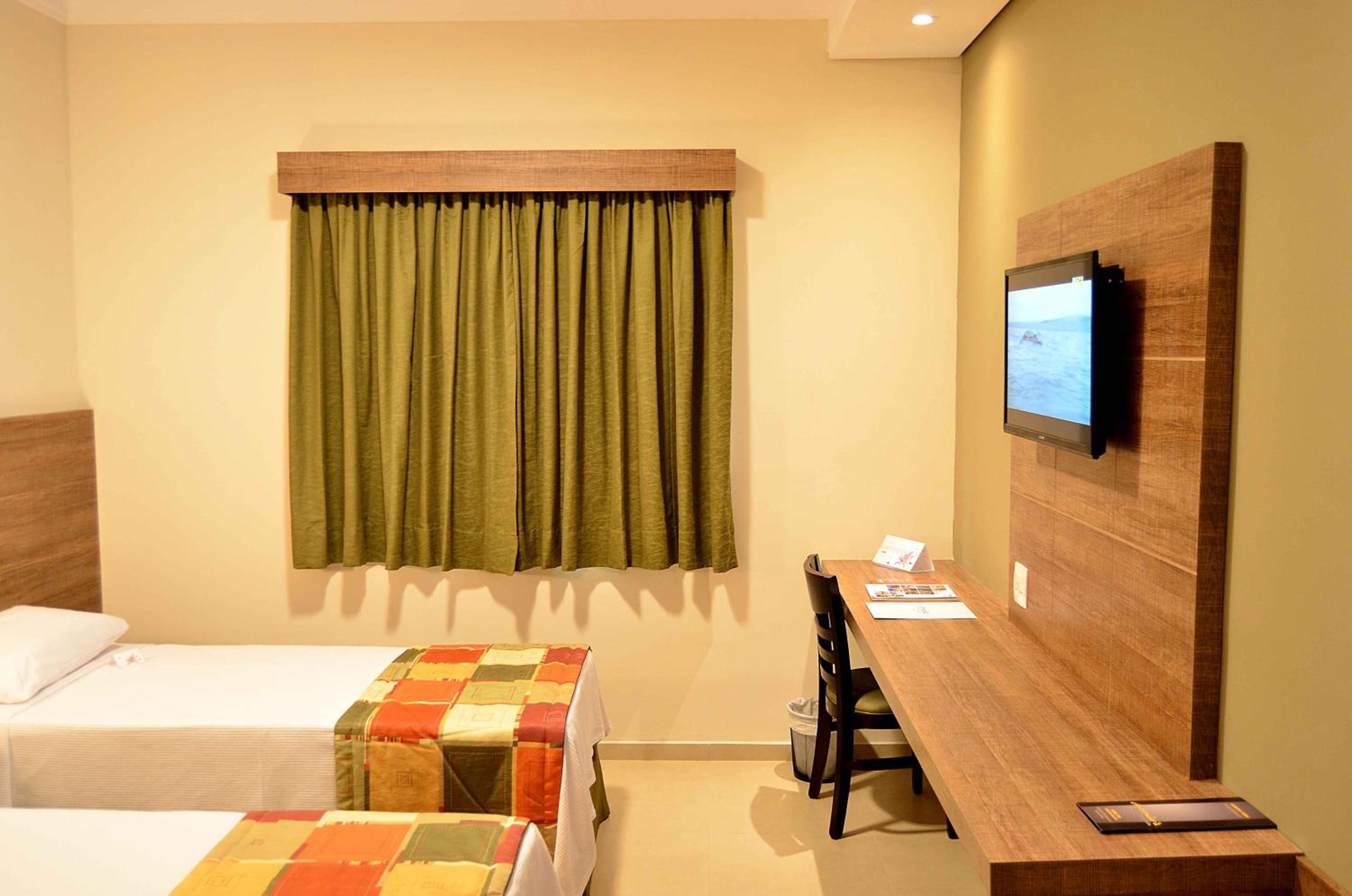 Standard Twin Room photo 1